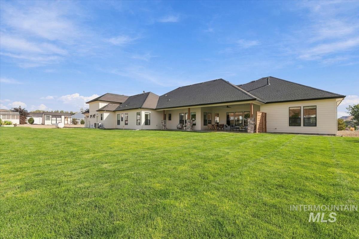 541 Bass Run Ln, Marsing, Idaho 83639, 3 Bedrooms, 3.5 Bathrooms, Residential For Sale, Price $1,175,000,MLS 99000808