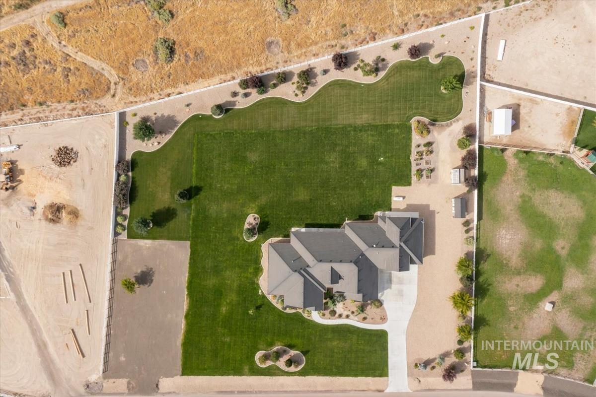 541 Bass Run Ln, Marsing, Idaho 83639, 3 Bedrooms, 3.5 Bathrooms, Residential For Sale, Price $1,175,000,MLS 99000808
