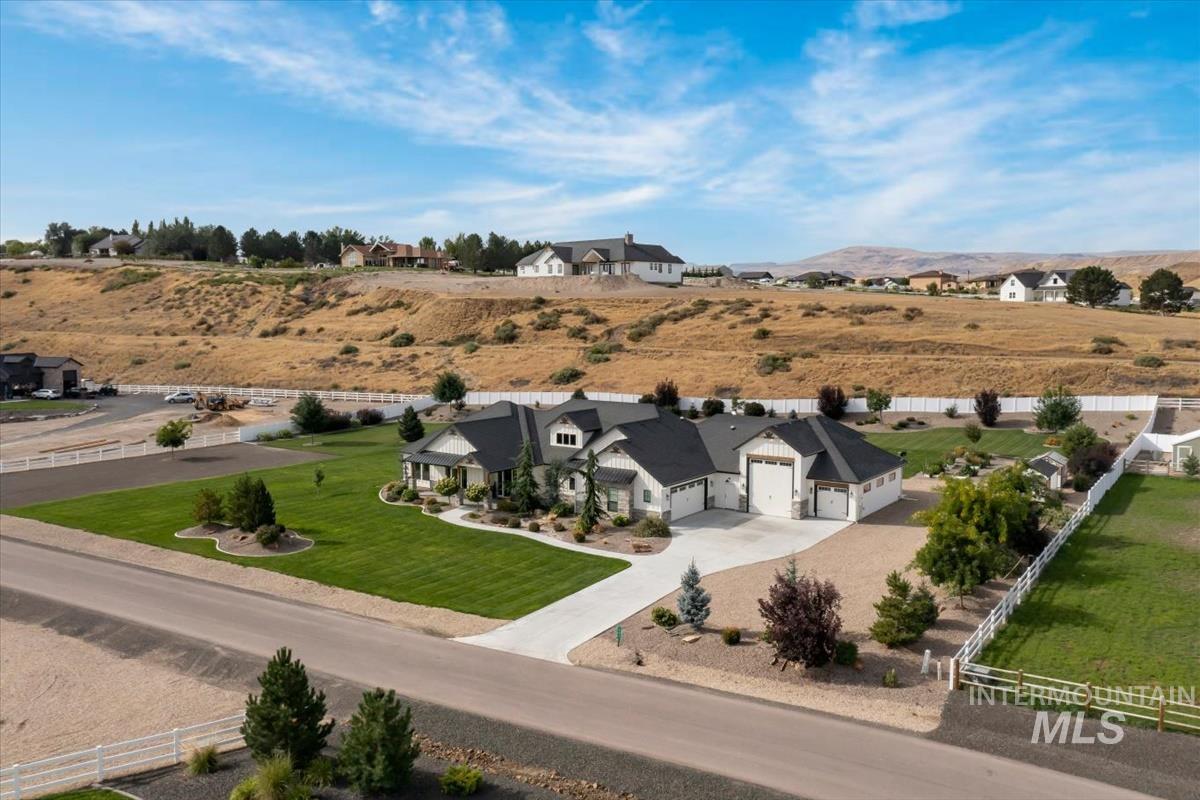 541 Bass Run Ln, Marsing, Idaho 83639, 3 Bedrooms, 3.5 Bathrooms, Residential For Sale, Price $1,175,000,MLS 99000808