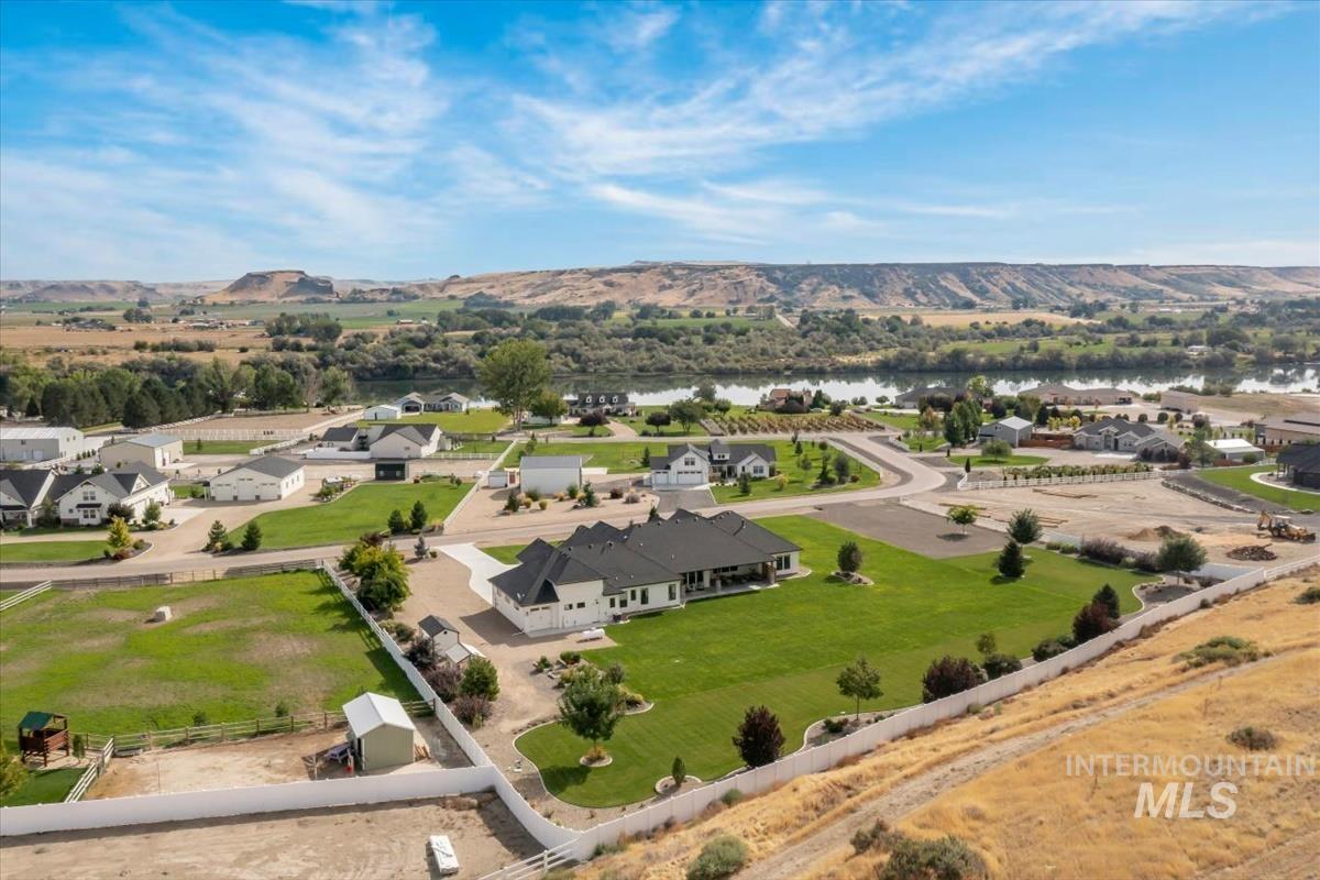 541 Bass Run Ln, Marsing, Idaho 83639, 3 Bedrooms, 3.5 Bathrooms, Residential For Sale, Price $1,175,000,MLS 99000808