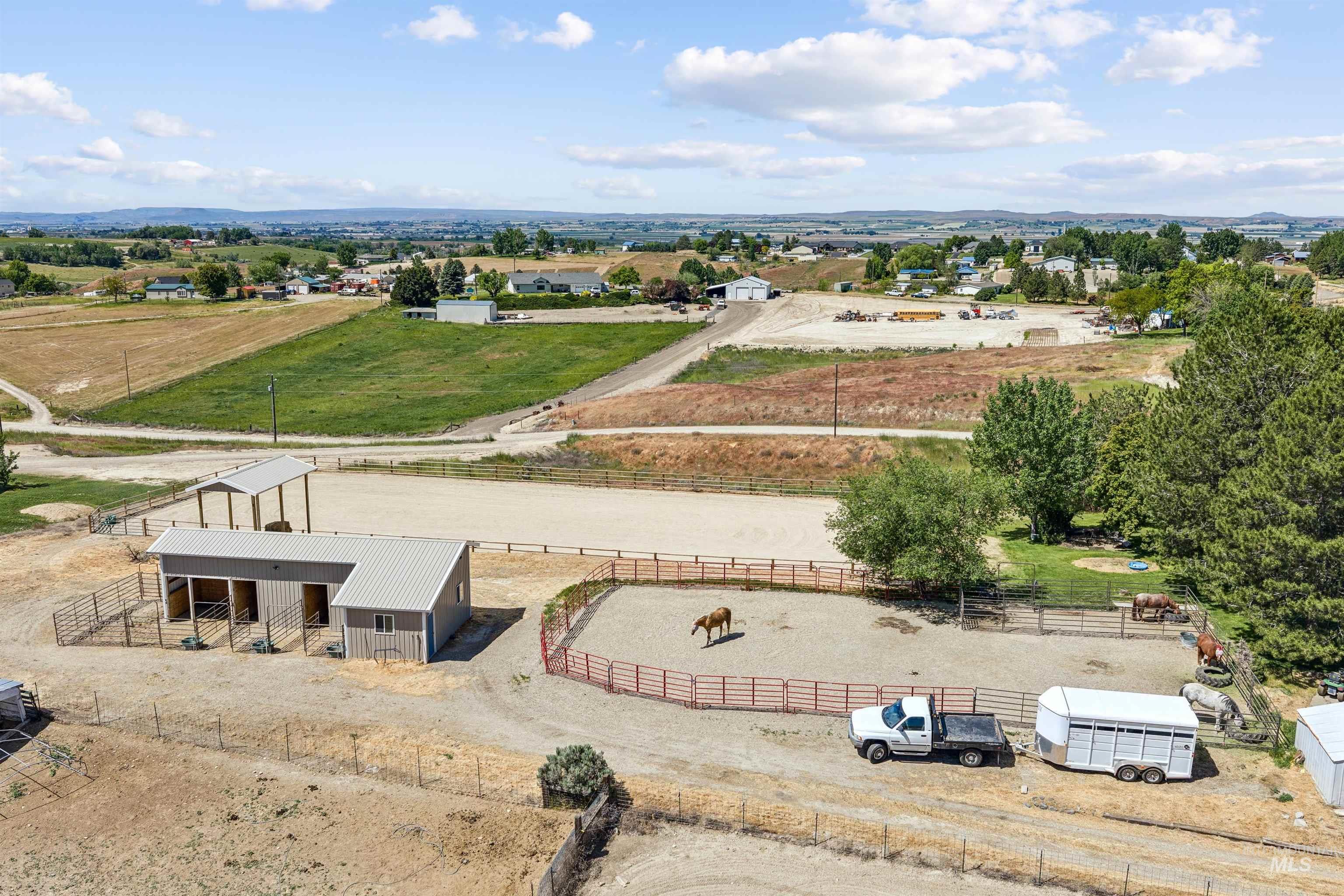 1925 Glenway Ave, Fruitland, Idaho 83619, 4 Bedrooms, 3 Bathrooms, Residential For Sale, Price $750,000,MLS 99000812