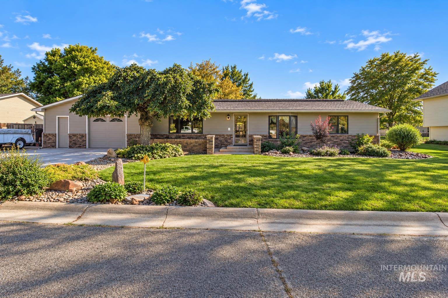 701 19th Street, Rupert, Idaho 83350, 4 Bedrooms, 2.5 Bathrooms, Residential For Sale, Price $409,000, 99000822