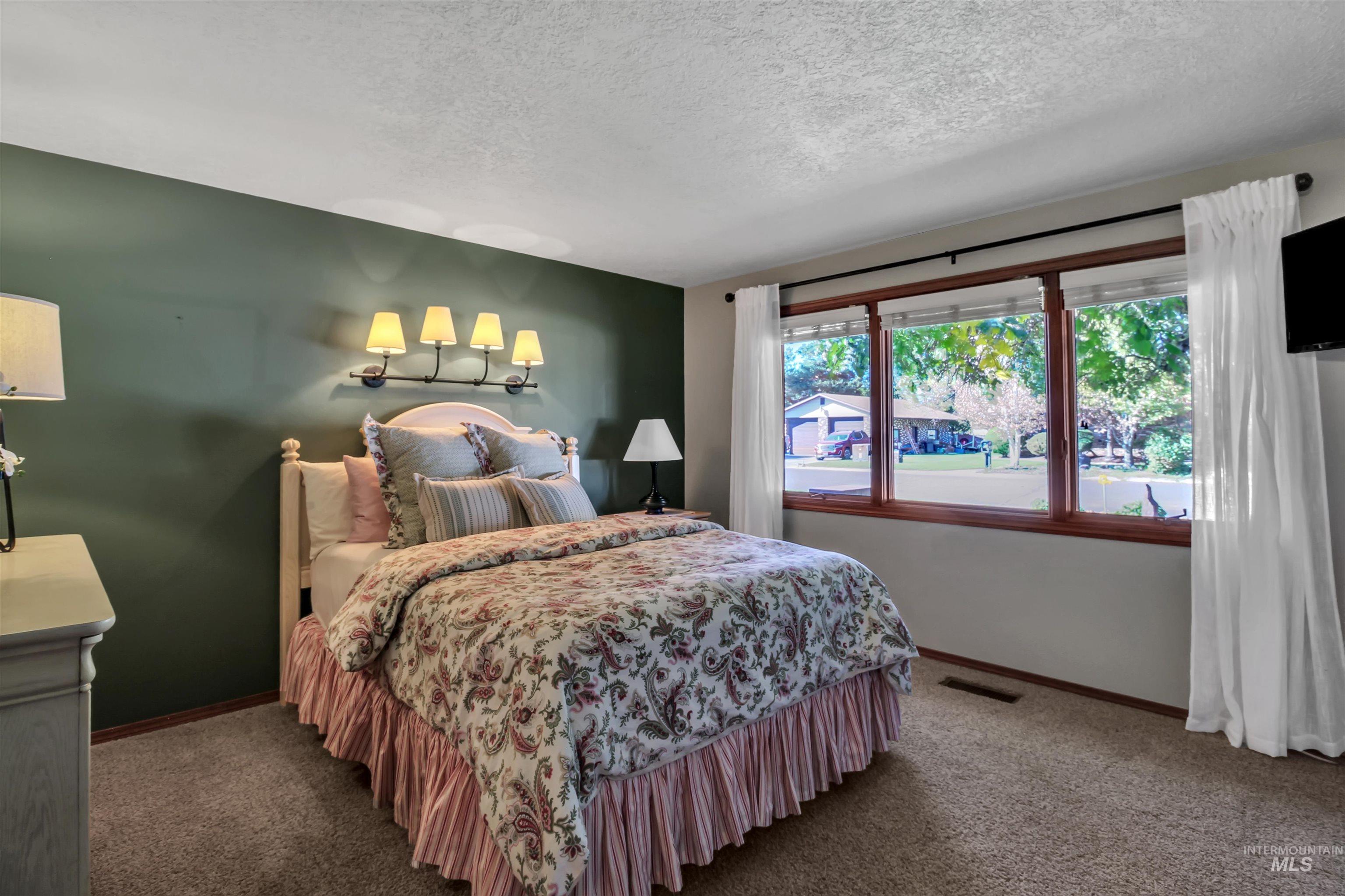 701 19th Street, Rupert, Idaho 83350, 4 Bedrooms, 2.5 Bathrooms, Residential For Sale, Price $409,000, 99000822