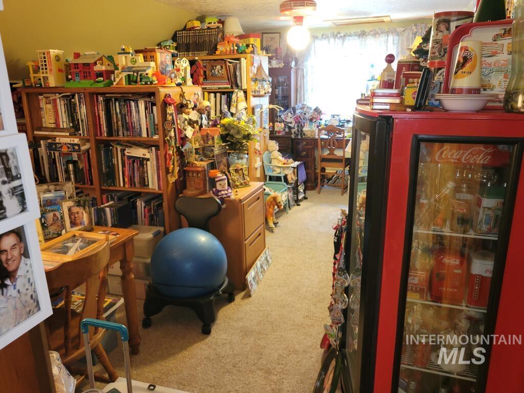 9775 Hwy 55, Cascade, Idaho 83611, 3 Bedrooms, 1 Bathroom, Residential For Sale, Price $649,900,MLS 99000827