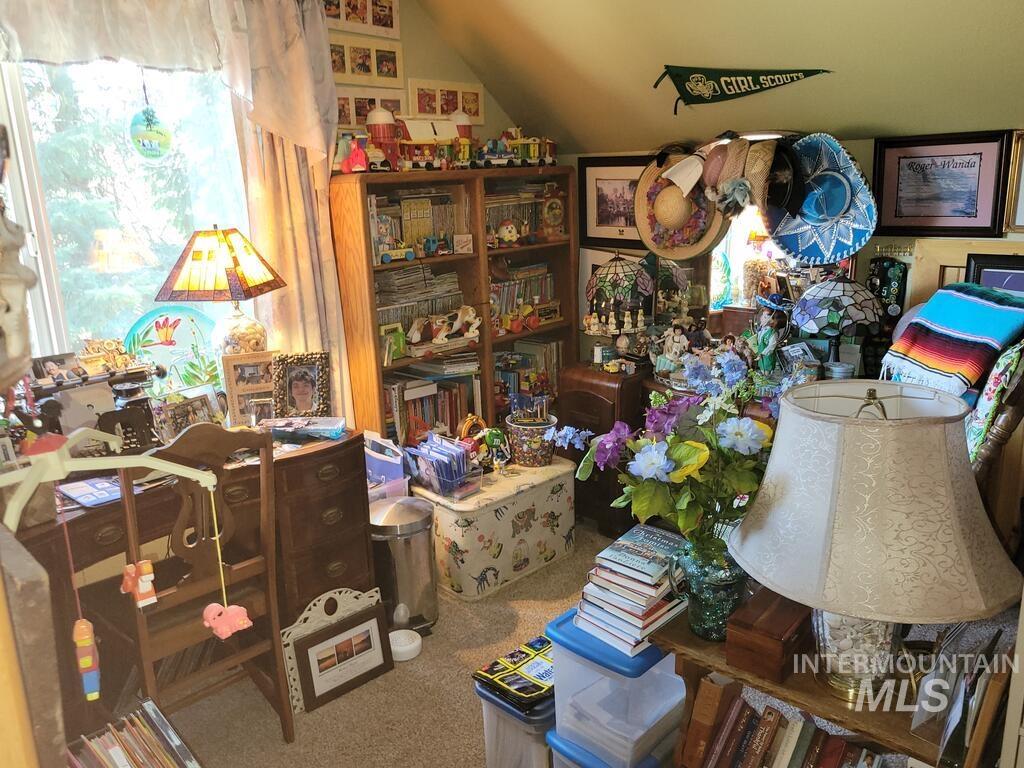 9775 Hwy 55, Cascade, Idaho 83611, 3 Bedrooms, 1 Bathroom, Residential For Sale, Price $649,900,MLS 99000827