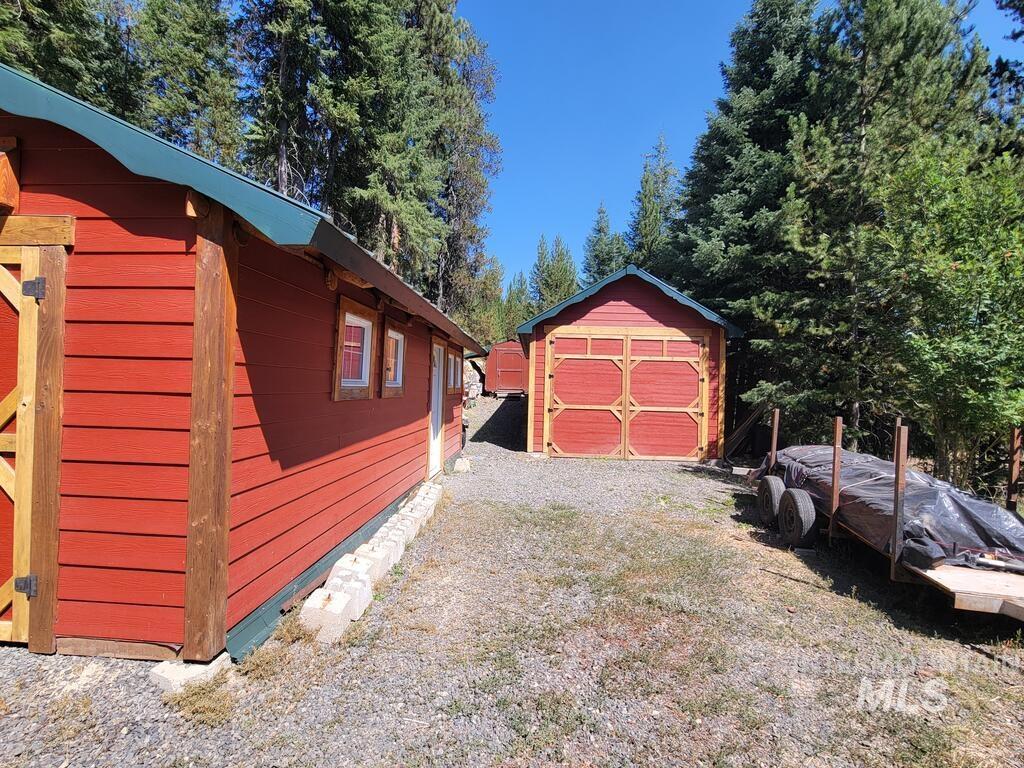 9775 Hwy 55, Cascade, Idaho 83611, 3 Bedrooms, 1 Bathroom, Residential For Sale, Price $649,900,MLS 99000827