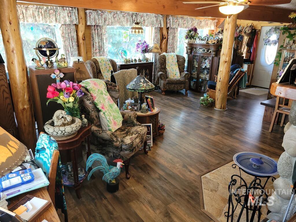 9775 Hwy 55, Cascade, Idaho 83611, 3 Bedrooms, 1 Bathroom, Residential For Sale, Price $649,900,MLS 99000827