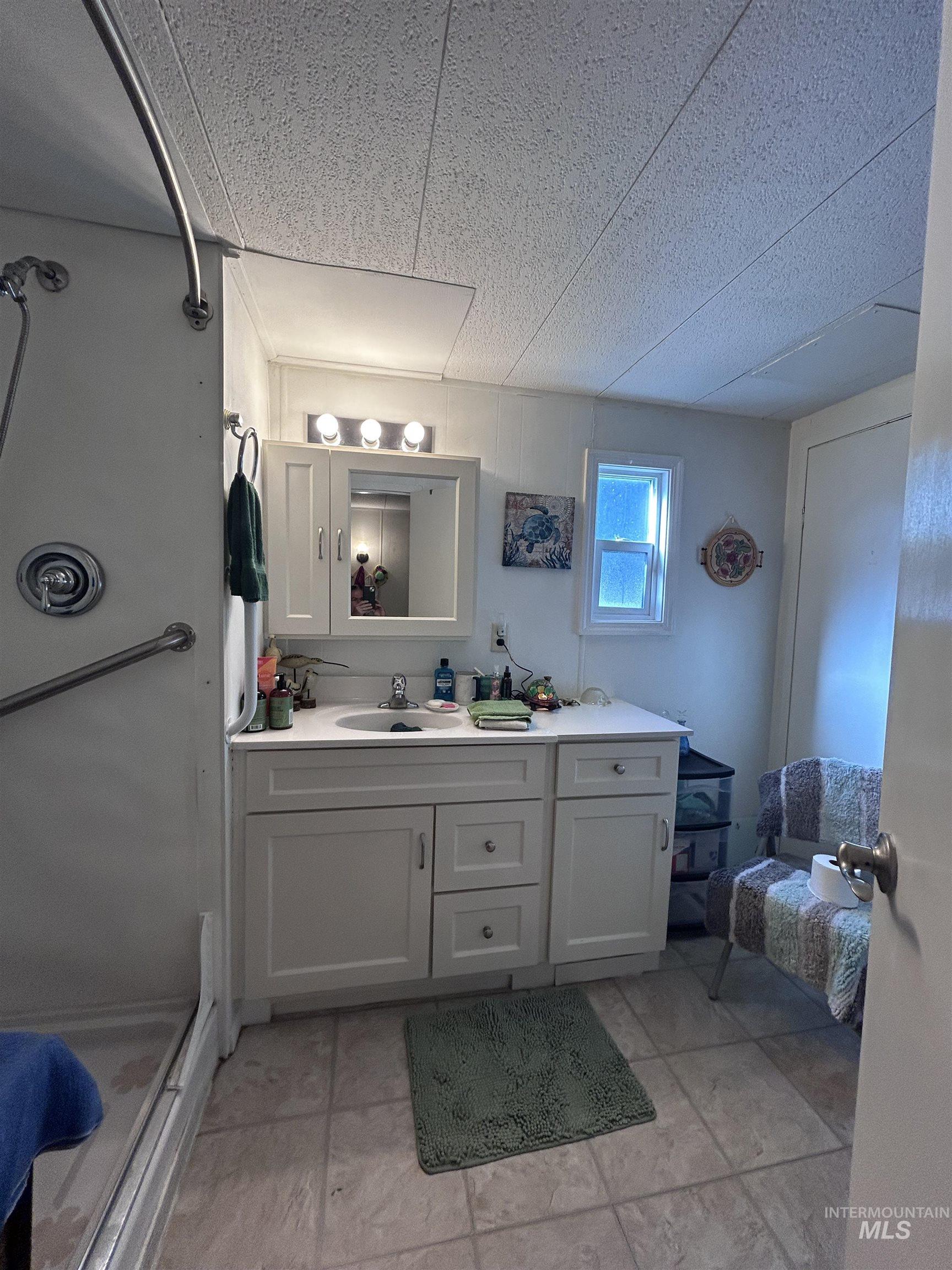 2205 E Linden St, Caldwell, Idaho 83605, 2 Bedrooms, 2 Bathrooms, Residential For Sale, Price $100,000, 99000840