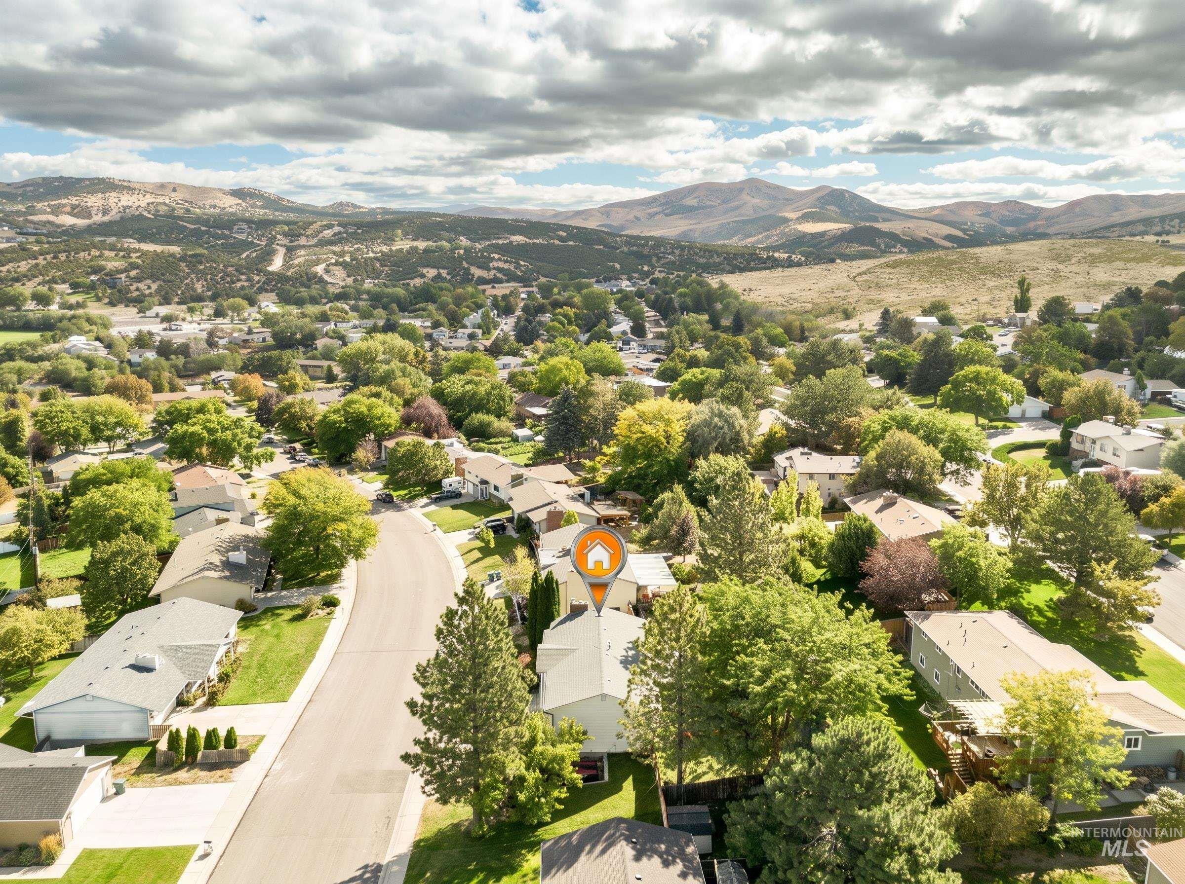 1959 Beth St, Pocatello, Idaho 83201, 4 Bedrooms, 3 Bathrooms, Residential For Sale, Price $360,000,MLS 99000847