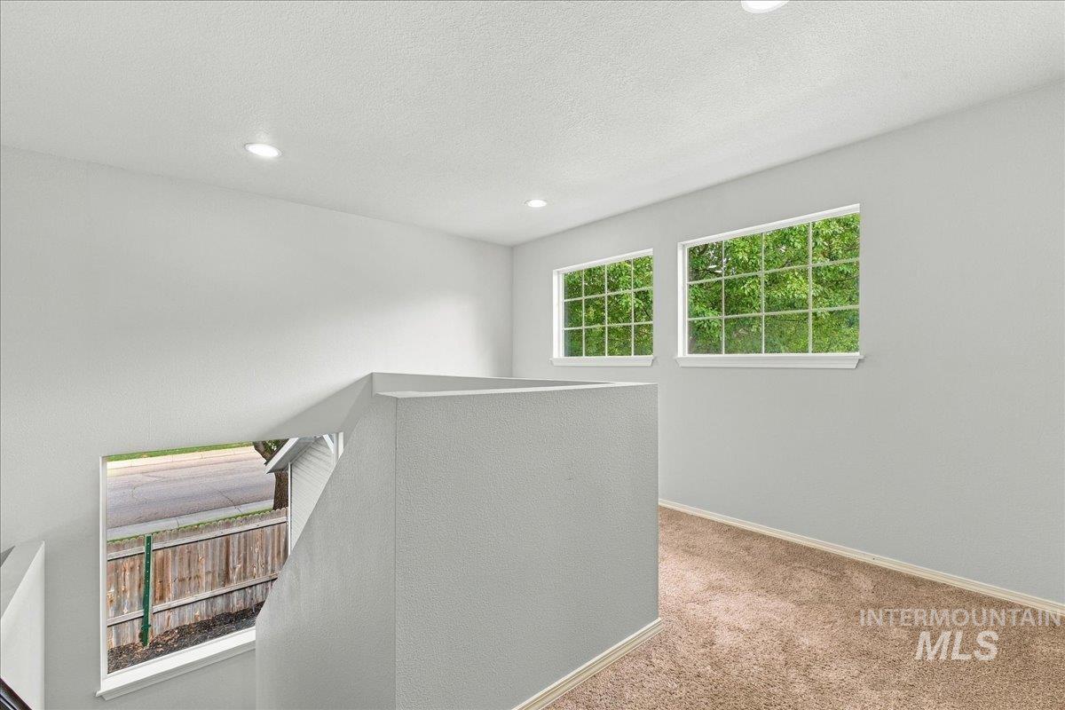 2127 S Whisper Cove, Boise, Idaho 83709, 4 Bedrooms, 3 Bathrooms, Residential For Sale, Price $549,900,MLS 99000853
