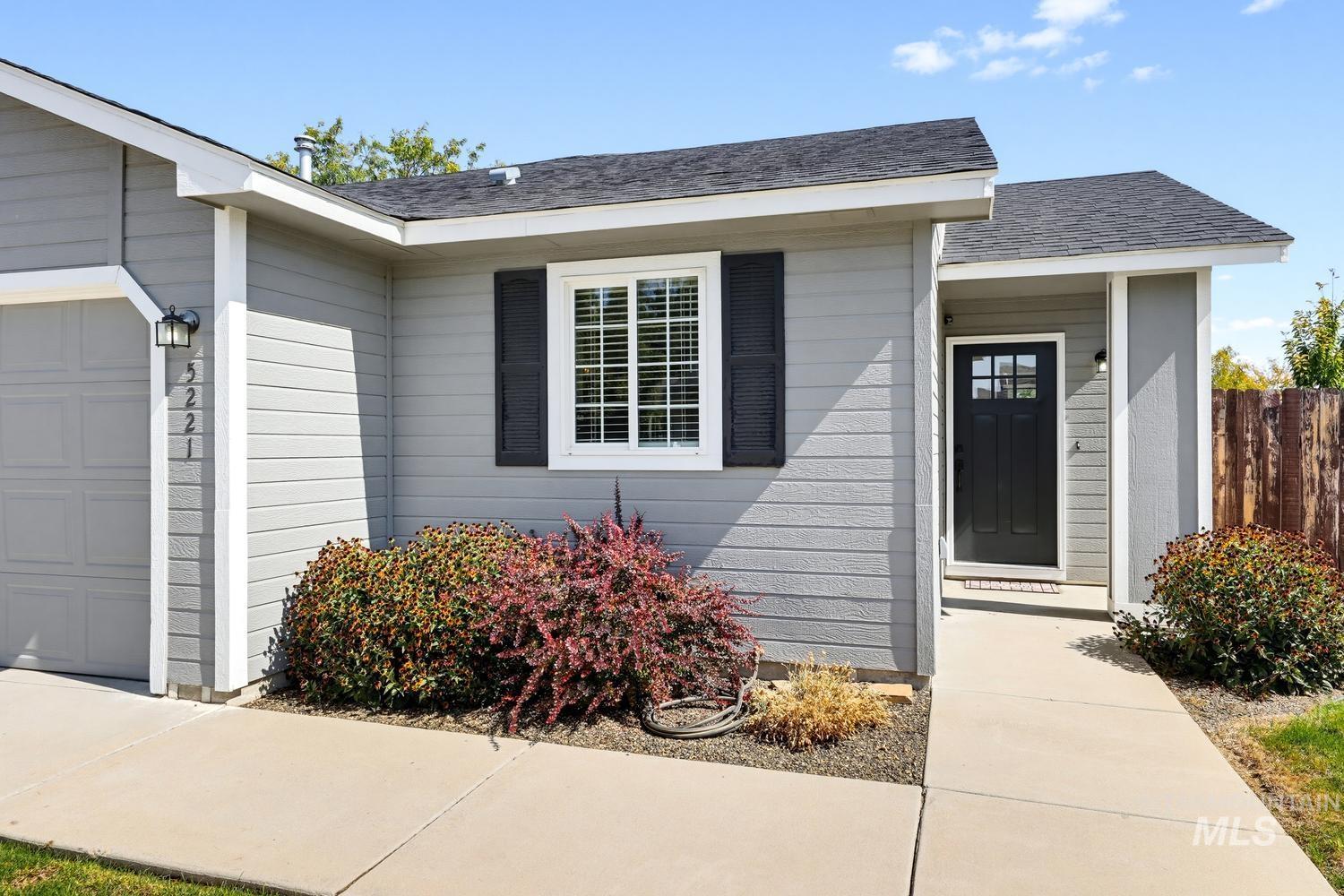 5221 Lockwood, Caldwell, Idaho 83607, 3 Bedrooms, 2 Bathrooms, Residential For Sale, Price $330,000,MLS 99000856