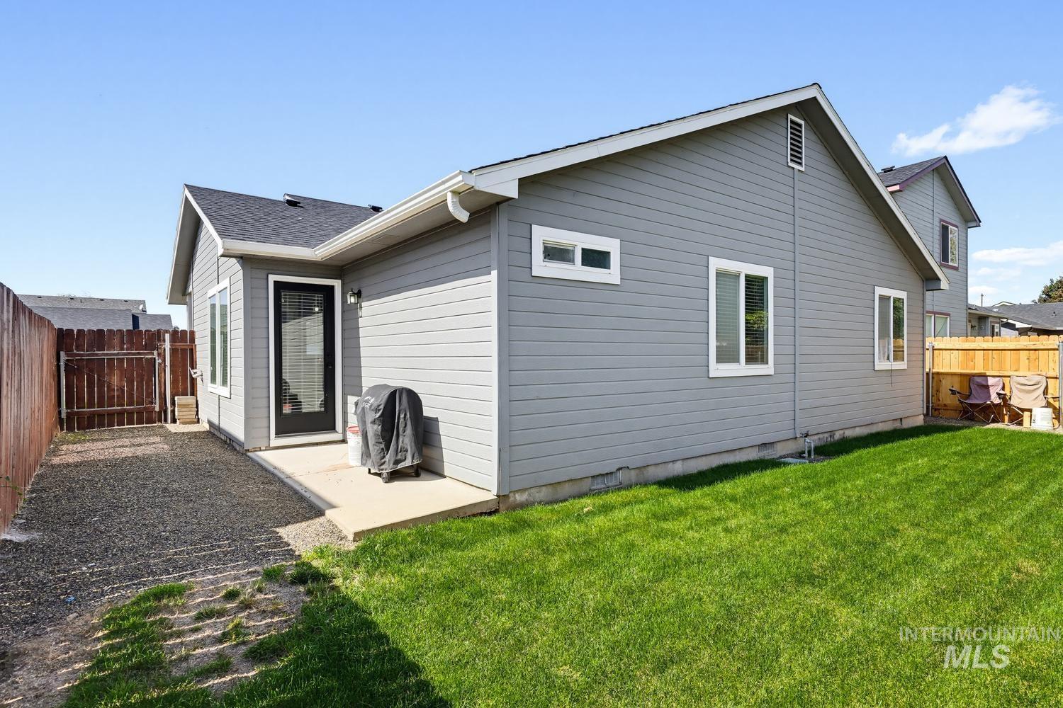 5221 Lockwood, Caldwell, Idaho 83607, 3 Bedrooms, 2 Bathrooms, Residential For Sale, Price $330,000,MLS 99000856