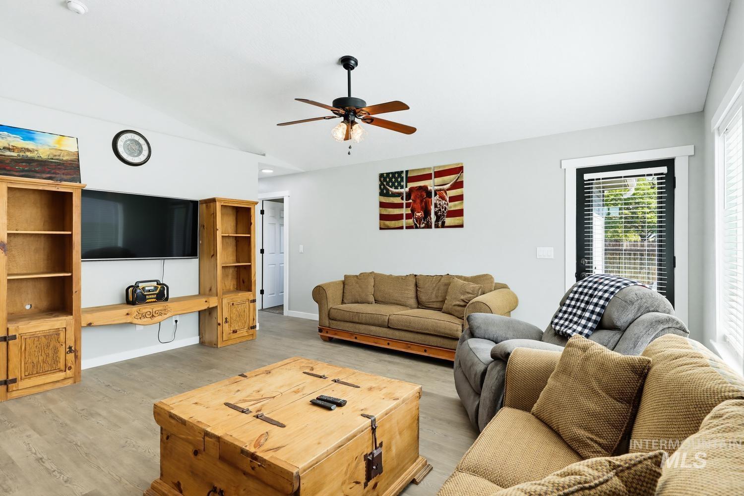 5221 Lockwood, Caldwell, Idaho 83607, 3 Bedrooms, 2 Bathrooms, Residential For Sale, Price $330,000,MLS 99000856