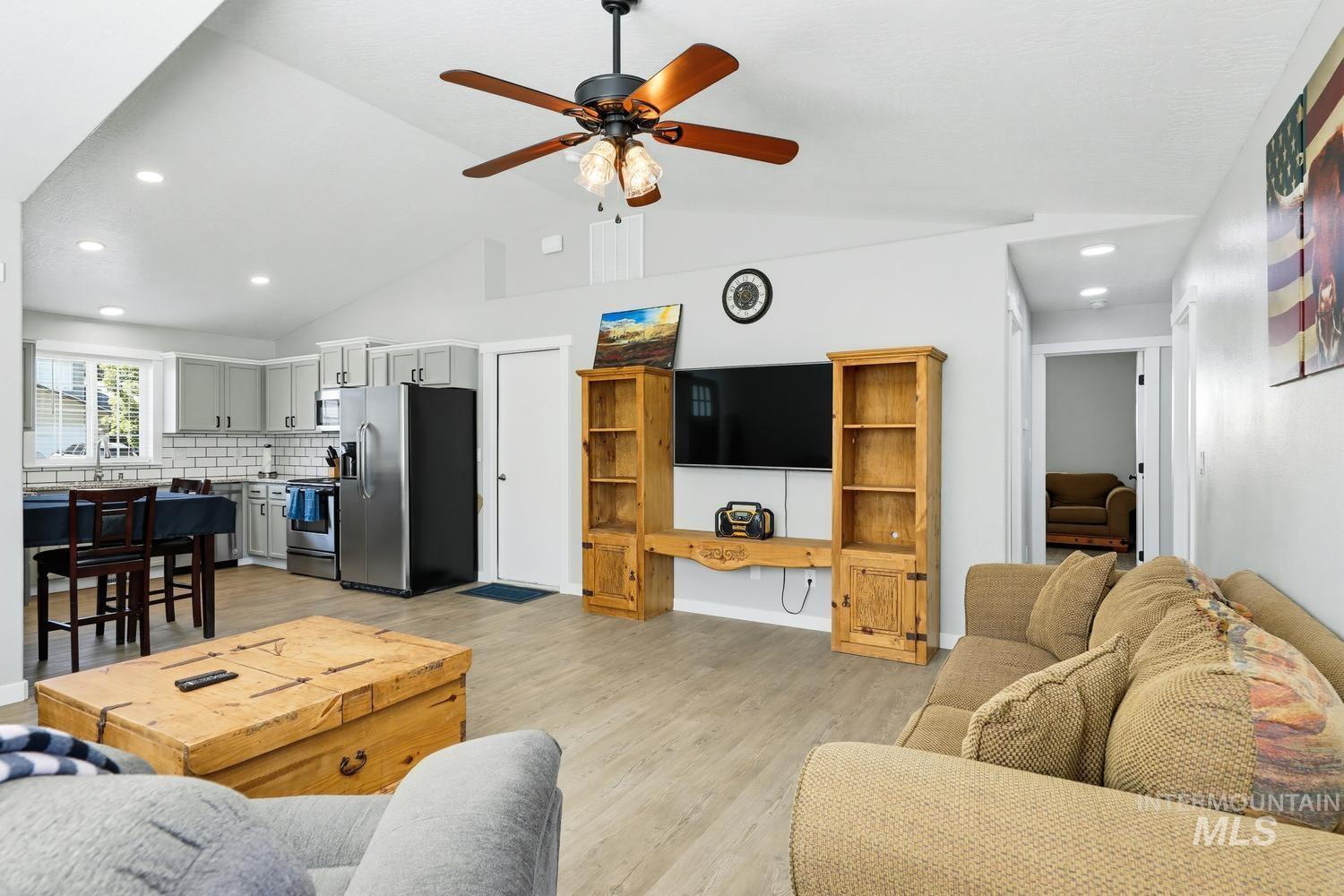 5221 Lockwood, Caldwell, Idaho 83607, 3 Bedrooms, 2 Bathrooms, Residential For Sale, Price $330,000,MLS 99000856