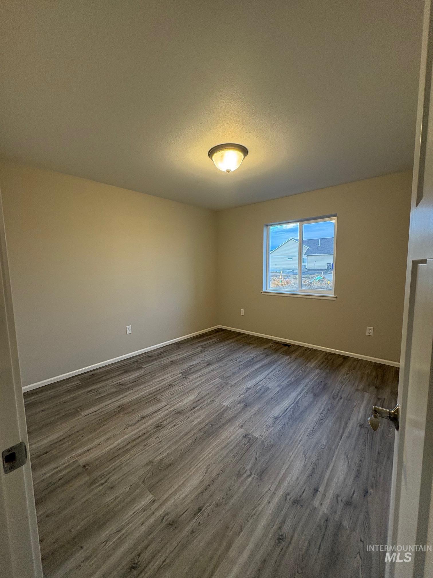 1756 Painted Rock Court, Lewiston, Idaho 83501, 3 Bedrooms, 2 Bathrooms, Residential For Sale, Price $426,000,MLS 99000858