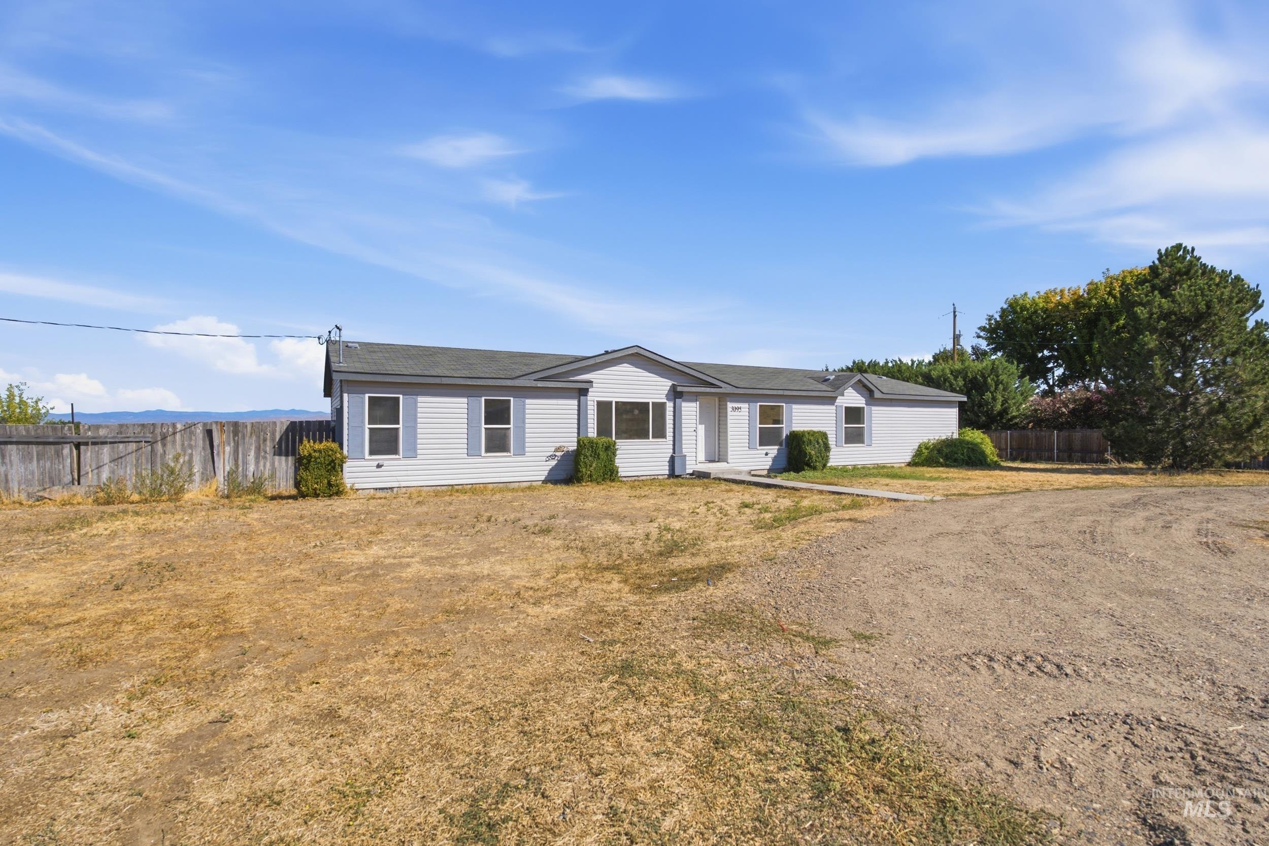 3095 Center Ave, Payette, Idaho 83661, 3 Bedrooms, 2 Bathrooms, Residential For Sale, Price $399,000, 99000864