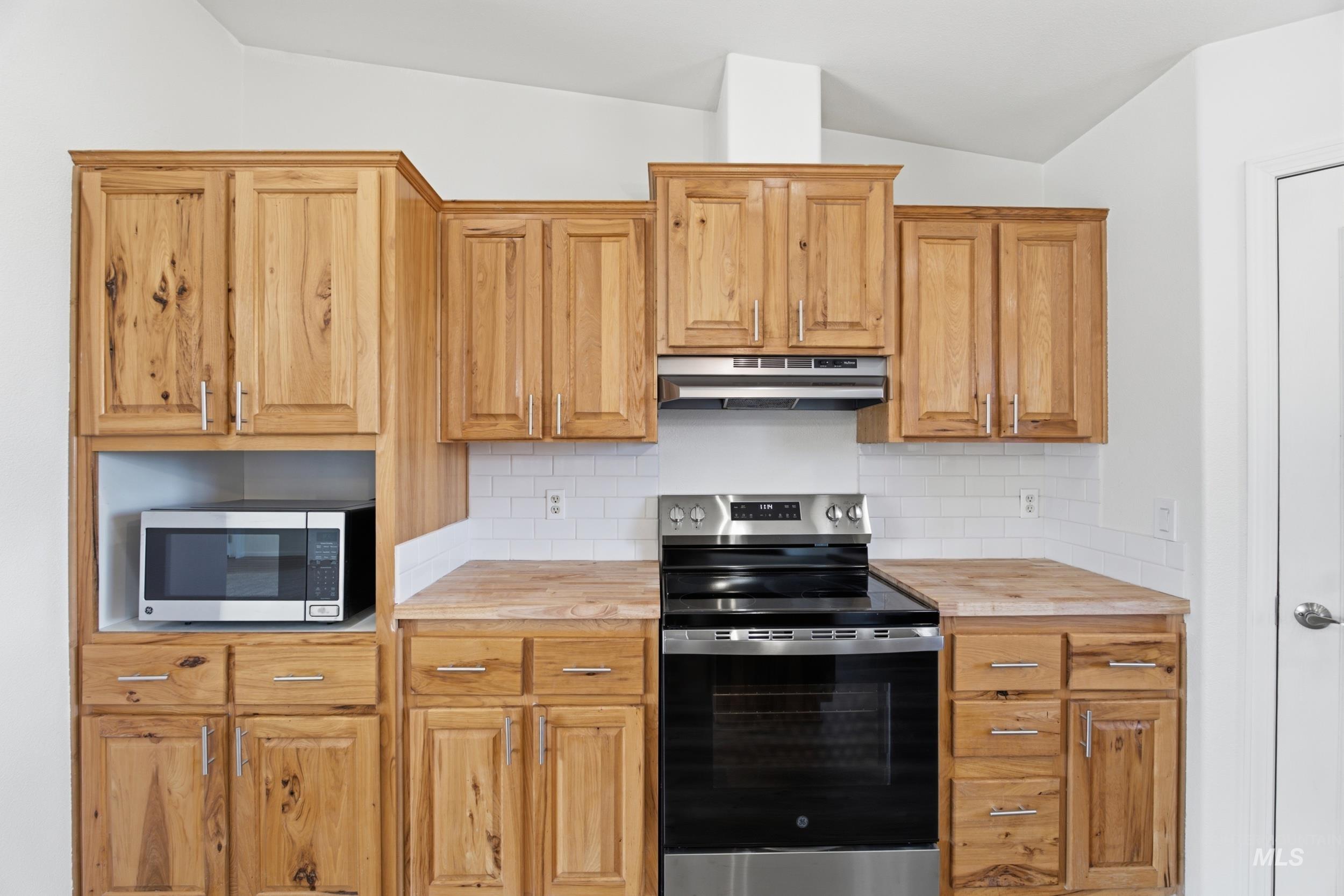 3095 Center Ave, Payette, Idaho 83661, 3 Bedrooms, 2 Bathrooms, Residential For Sale, Price $399,000, 99000864