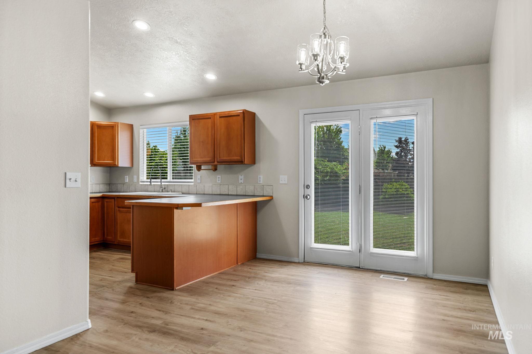 4925 W Tournament Dr, Meridian, Idaho 83646, 3 Bedrooms, 2 Bathrooms, Residential For Sale, Price $465,000,MLS 99000865