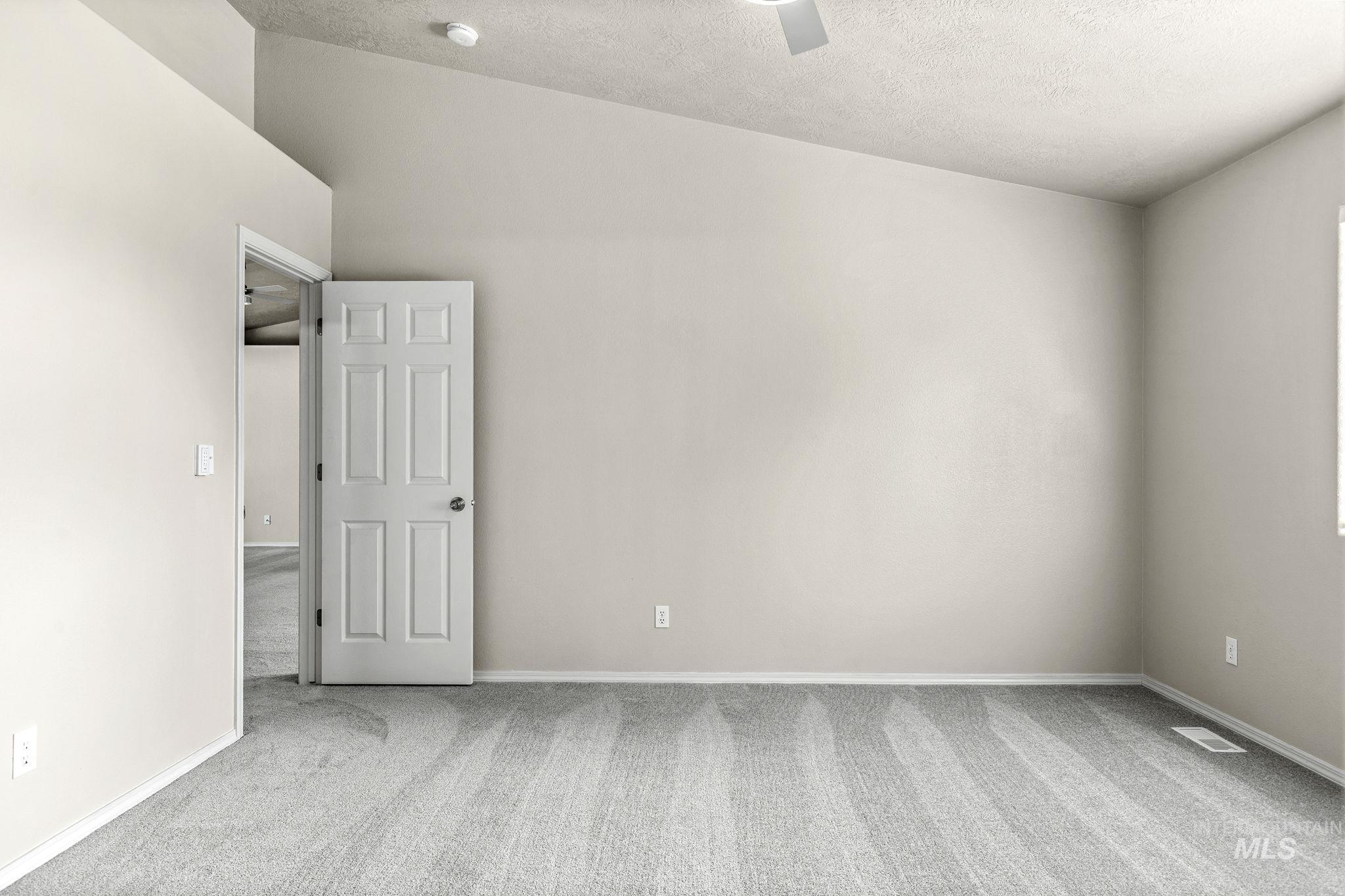4925 W Tournament Dr, Meridian, Idaho 83646, 3 Bedrooms, 2 Bathrooms, Residential For Sale, Price $465,000,MLS 99000865
