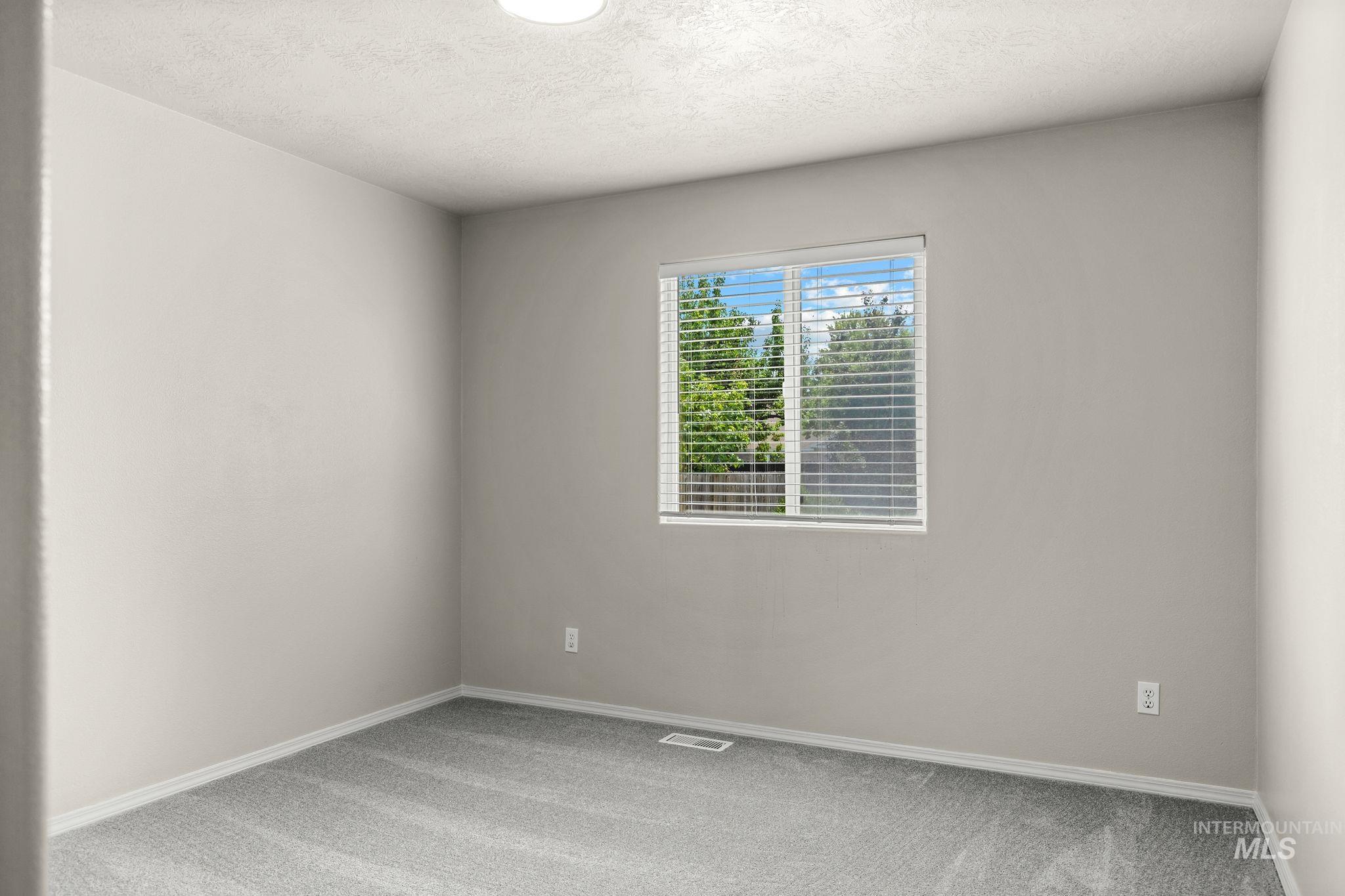4925 W Tournament Dr, Meridian, Idaho 83646, 3 Bedrooms, 2 Bathrooms, Residential For Sale, Price $465,000,MLS 99000865