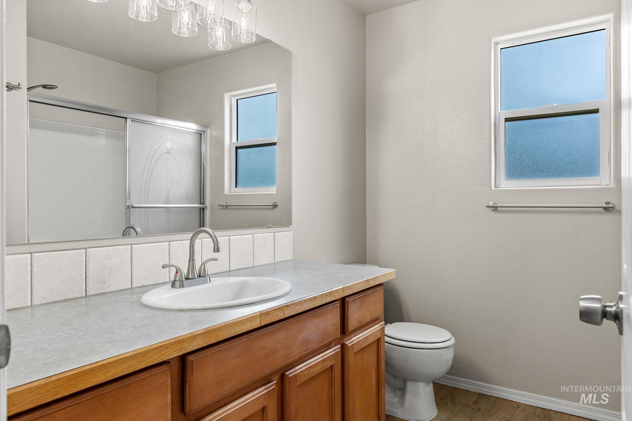 4925 W Tournament Dr, Meridian, Idaho 83646, 3 Bedrooms, 2 Bathrooms, Residential For Sale, Price $465,000,MLS 99000865