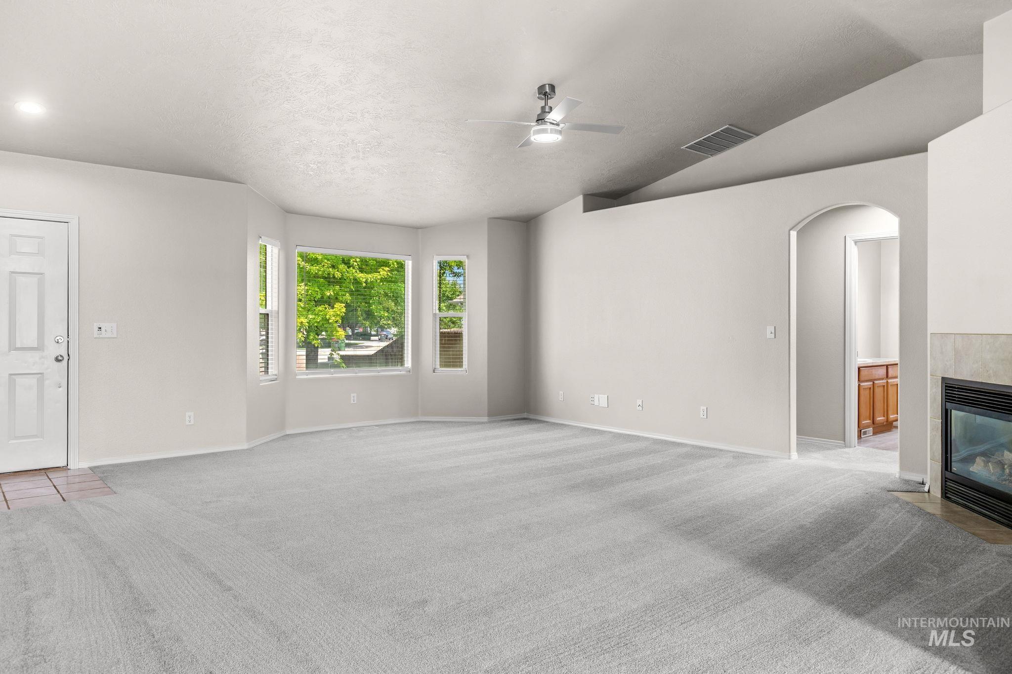 4925 W Tournament Dr, Meridian, Idaho 83646, 3 Bedrooms, 2 Bathrooms, Residential For Sale, Price $465,000,MLS 99000865