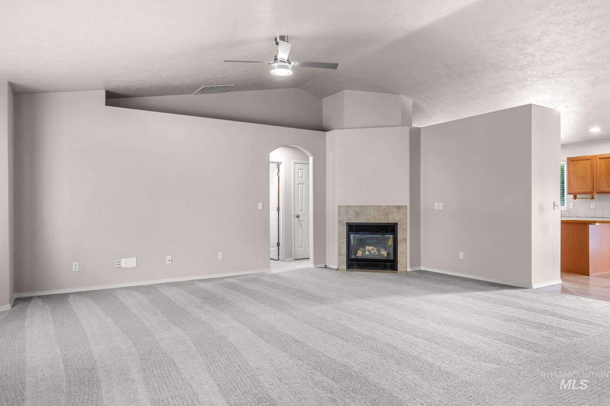 4925 W Tournament Dr, Meridian, Idaho 83646, 3 Bedrooms, 2 Bathrooms, Residential For Sale, Price $465,000,MLS 99000865