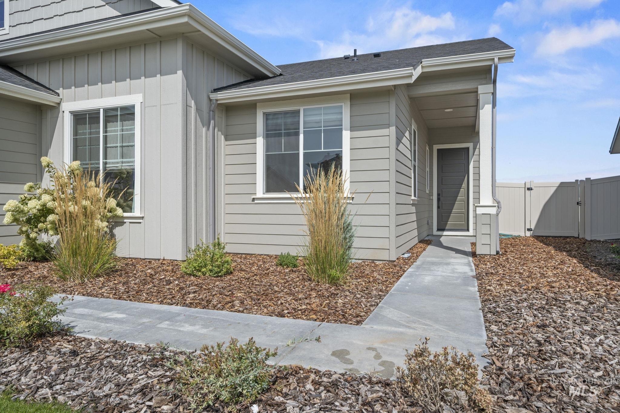 11652 W San Remo Dr, Nampa, Idaho 83686, 4 Bedrooms, 3 Bathrooms, Residential For Sale, Price $599,000,MLS 99000868