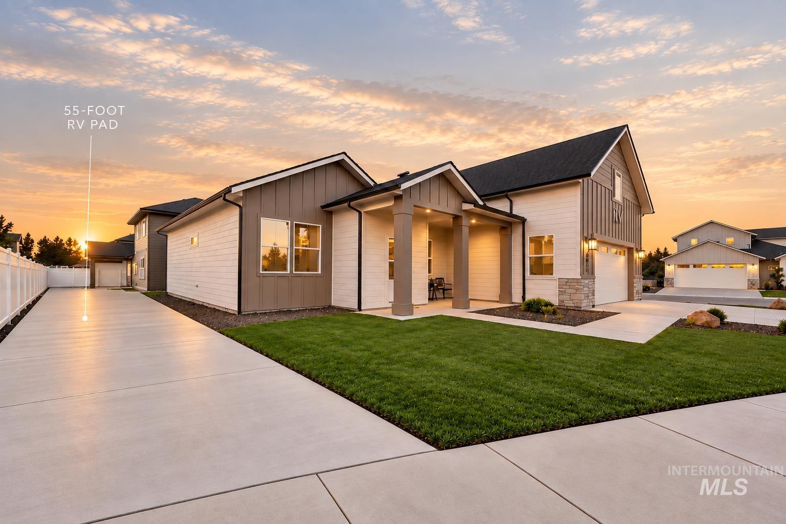 1054 W Afton Pl, Kuna, Idaho 83634, 4 Bedrooms, 2.5 Bathrooms, Residential For Sale, Price $559,900,MLS 99000869