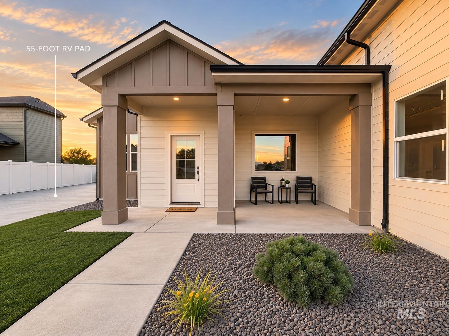 1054 W Afton Pl, Kuna, Idaho 83634, 4 Bedrooms, 2.5 Bathrooms, Residential For Sale, Price $559,900,MLS 99000869