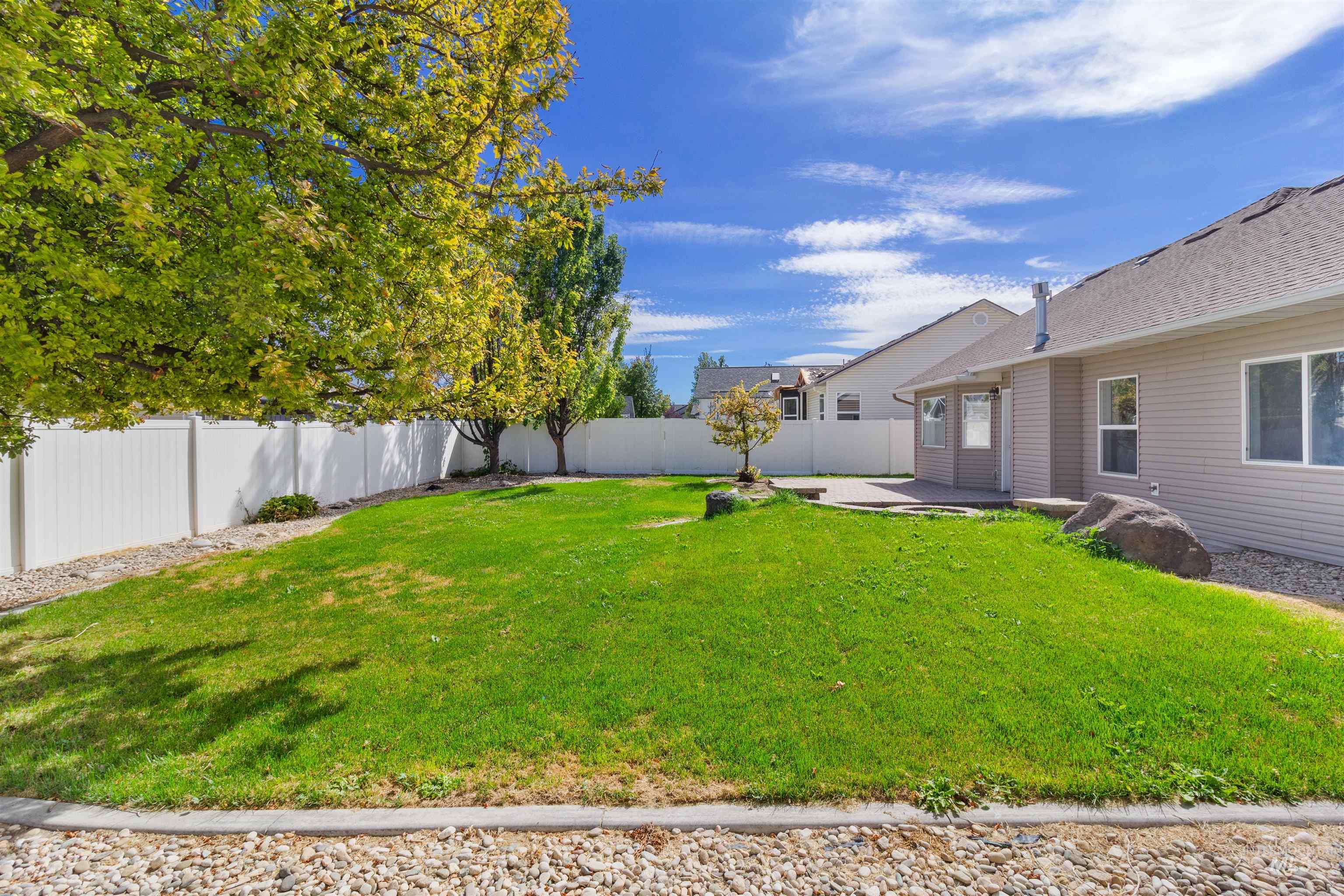 1362 Cody Court, Twin Falls, Idaho 83301, 3 Bedrooms, 2 Bathrooms, Residential For Sale, Price $525,000,MLS 99000877