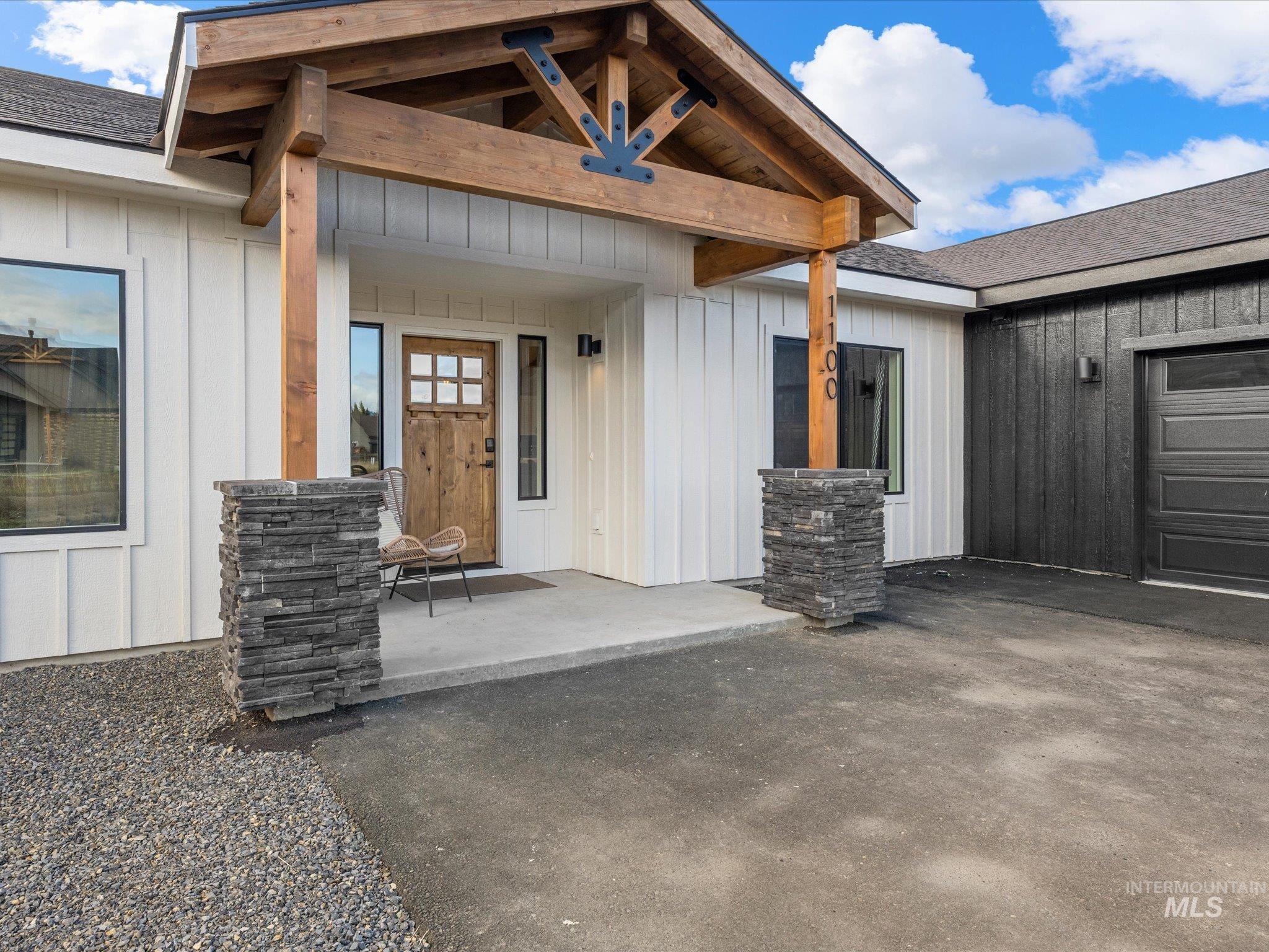 1100 Mo's, McCall, Idaho 83638, 4 Bedrooms, 2.5 Bathrooms, Residential For Sale, Price $865,000,MLS 99000879