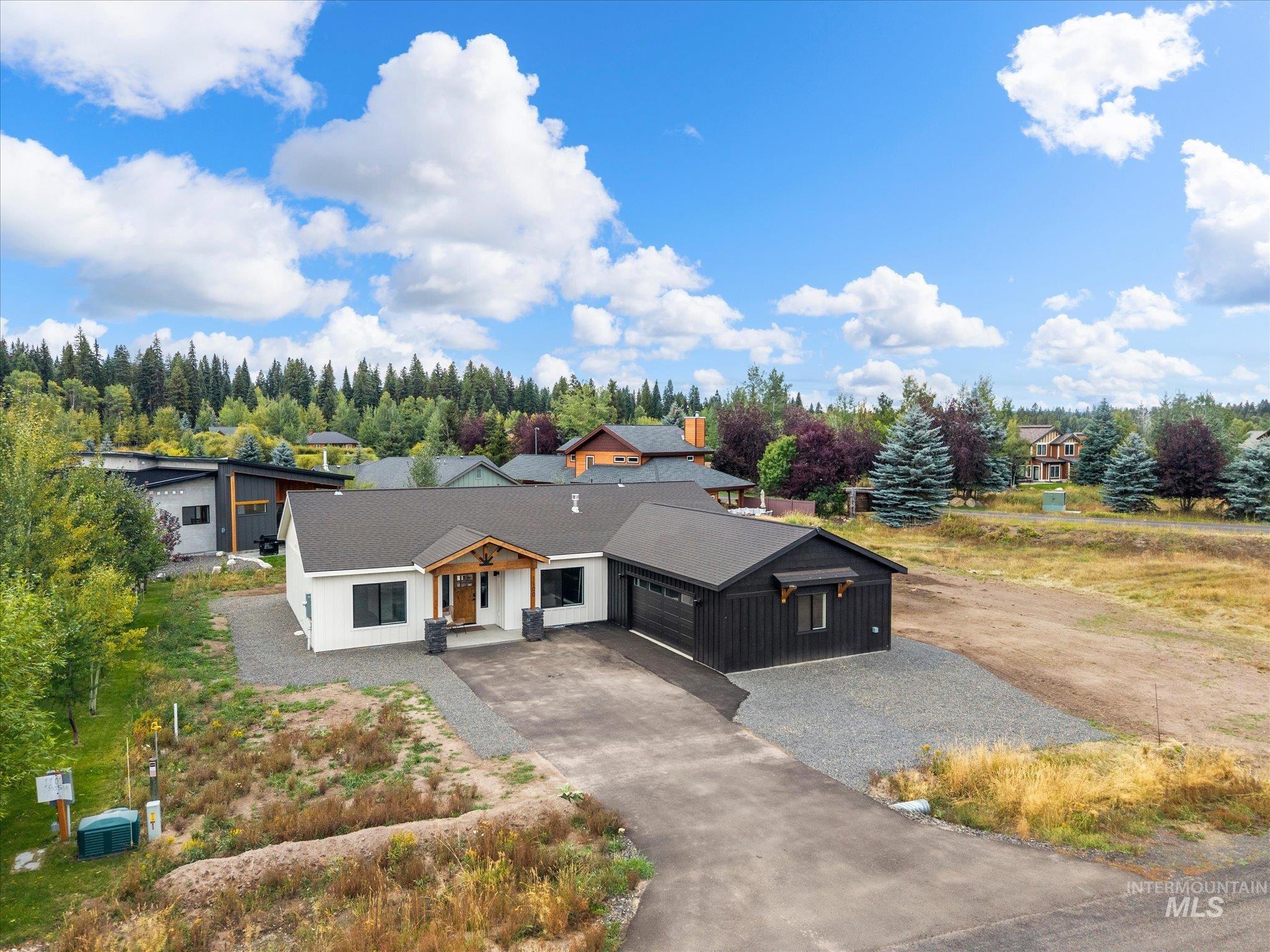 1100 Mo's, McCall, Idaho 83638, 4 Bedrooms, 2.5 Bathrooms, Residential For Sale, Price $865,000,MLS 99000879