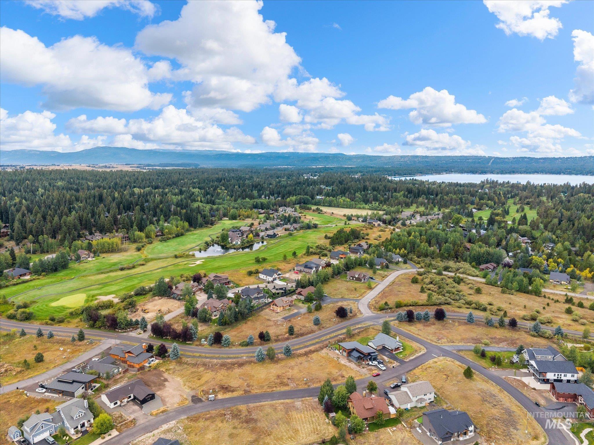1100 Mo's, McCall, Idaho 83638, 4 Bedrooms, 2.5 Bathrooms, Residential For Sale, Price $865,000,MLS 99000879