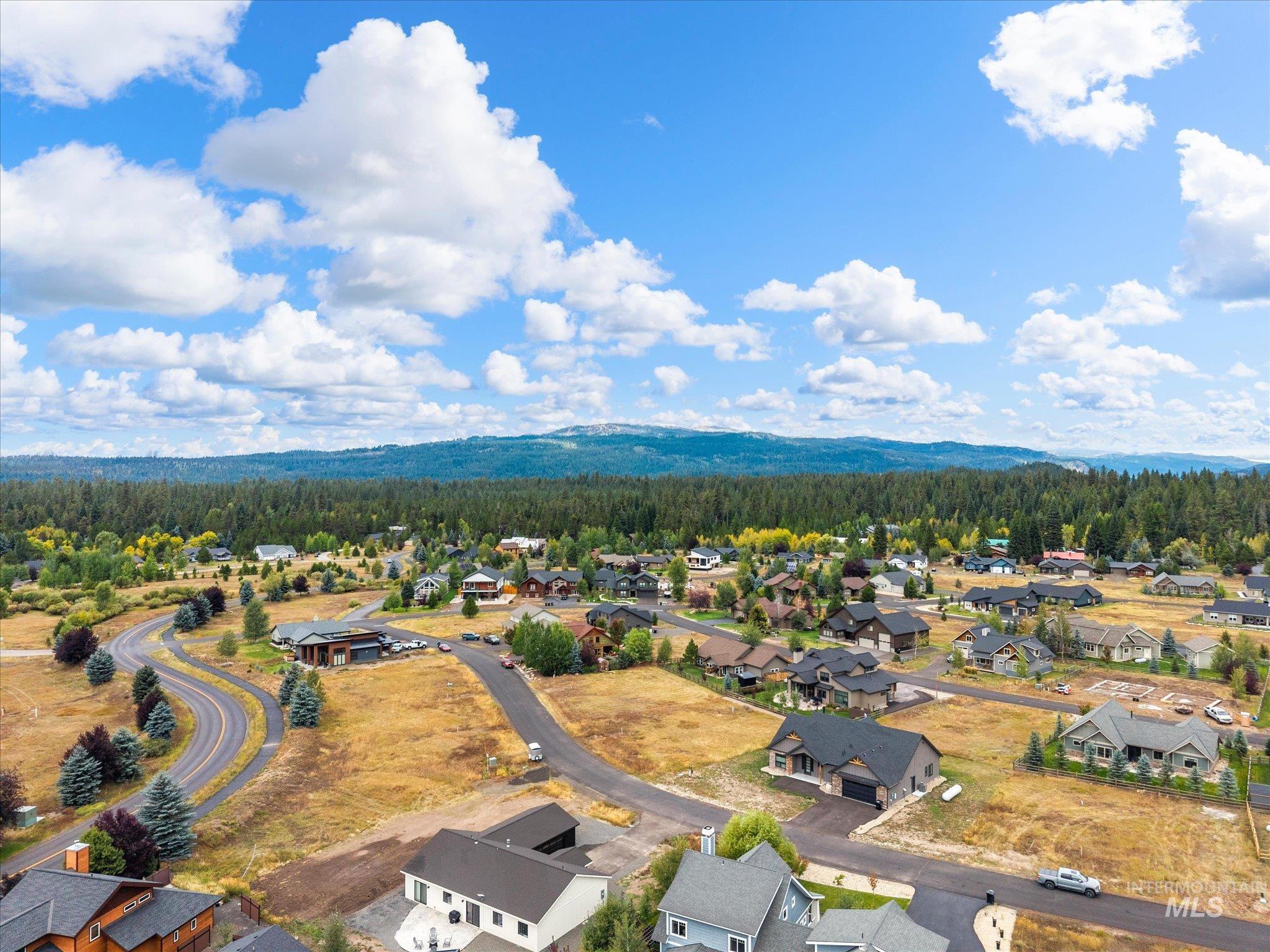 1100 Mo's, McCall, Idaho 83638, 4 Bedrooms, 2.5 Bathrooms, Residential For Sale, Price $865,000,MLS 99000879