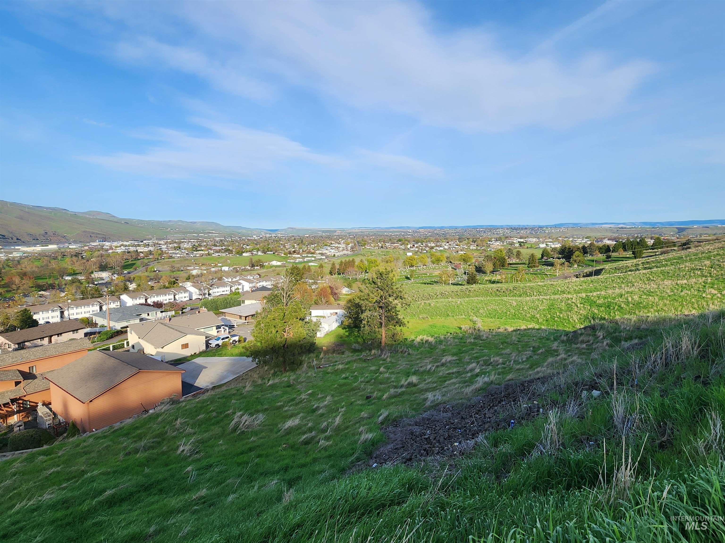 TBD Valleyview Dr, Clarkston, Washington 99403, Land For Sale, Price $75,000, 99000880