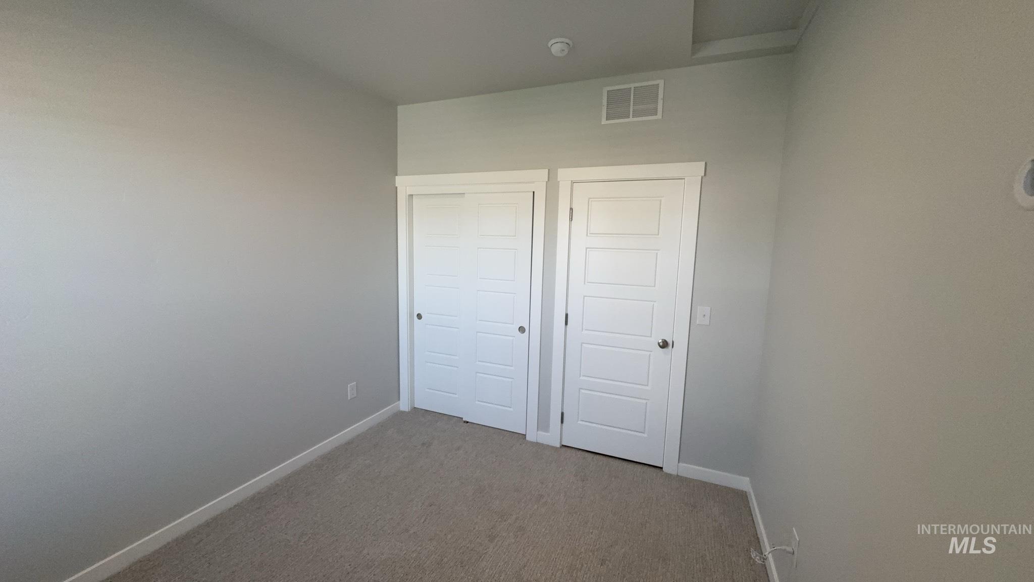 4998 W Thornapple Dr, Meridian, Idaho 83646, 3 Bedrooms, 2 Bathrooms, Residential For Sale, Price $418,000,MLS 99000881