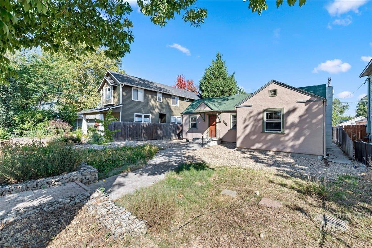 6210 W Primrose St, Boise, Idaho 83704, 2 Bedrooms, 1 Bathroom, Residential For Sale, Price $350,000,MLS 99000886