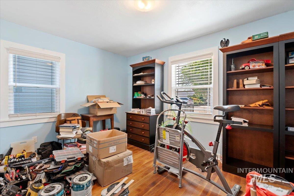 6210 W Primrose St, Boise, Idaho 83704, 2 Bedrooms, 1 Bathroom, Residential For Sale, Price $350,000,MLS 99000886