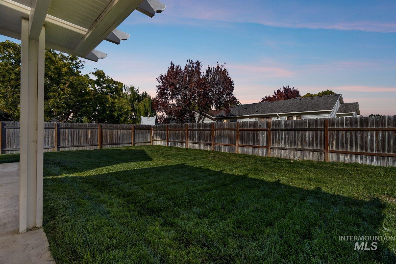 522 N Copper River Drive, Nampa, Idaho 83651, 3 Bedrooms, 2.5 Bathrooms, Residential For Sale, Price $409,990,MLS 99000888