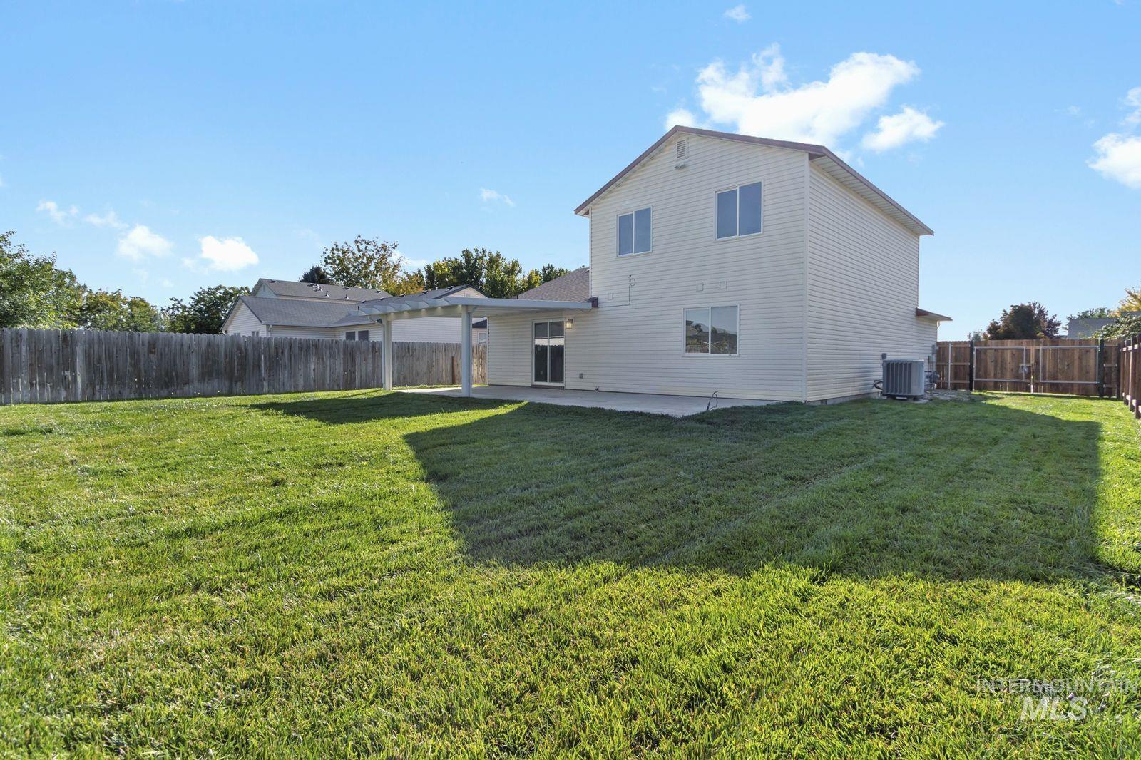 522 N Copper River Drive, Nampa, Idaho 83651, 3 Bedrooms, 2.5 Bathrooms, Residential For Sale, Price $409,990,MLS 99000888