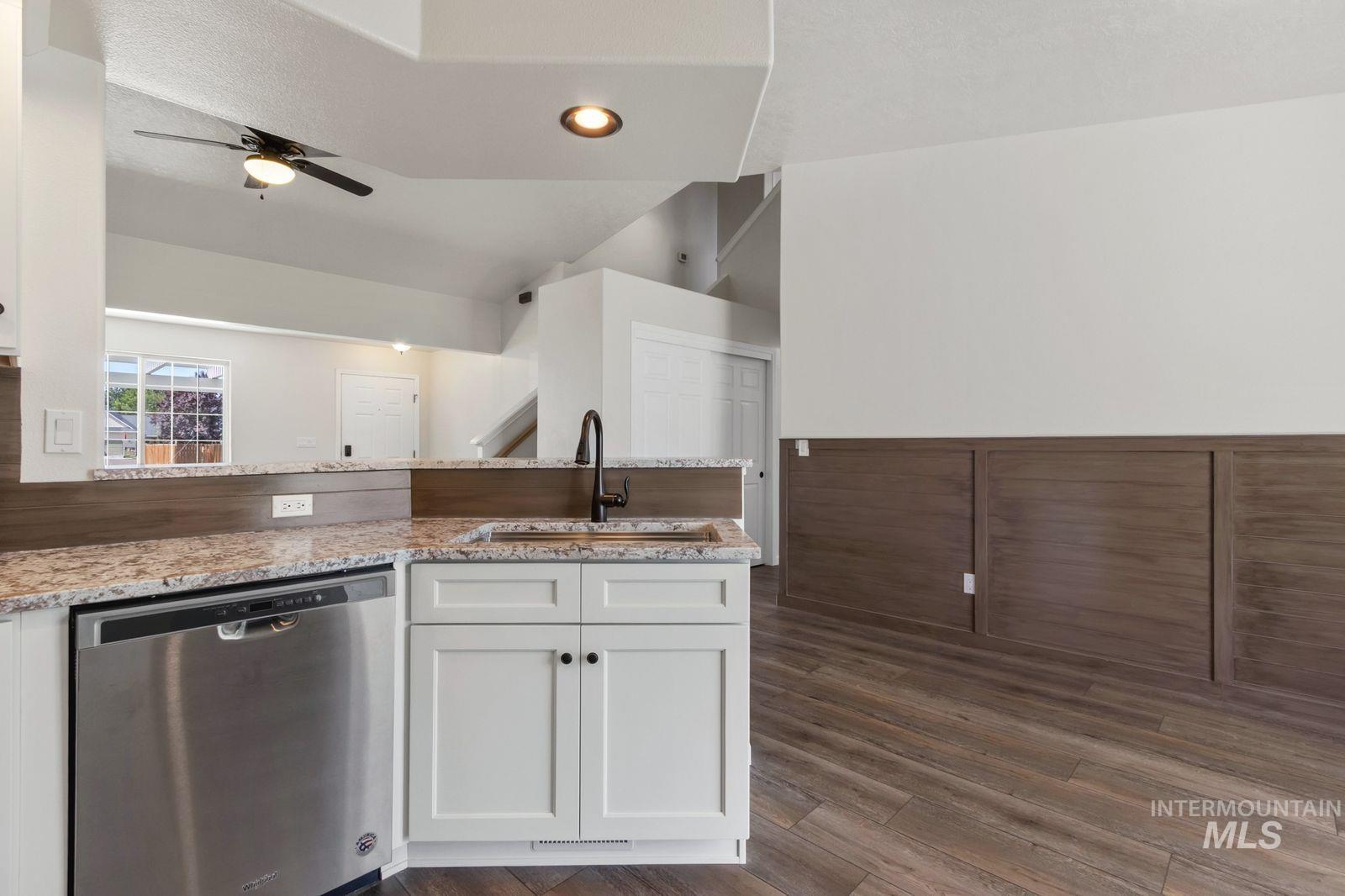522 N Copper River Drive, Nampa, Idaho 83651, 3 Bedrooms, 2.5 Bathrooms, Residential For Sale, Price $409,990,MLS 99000888