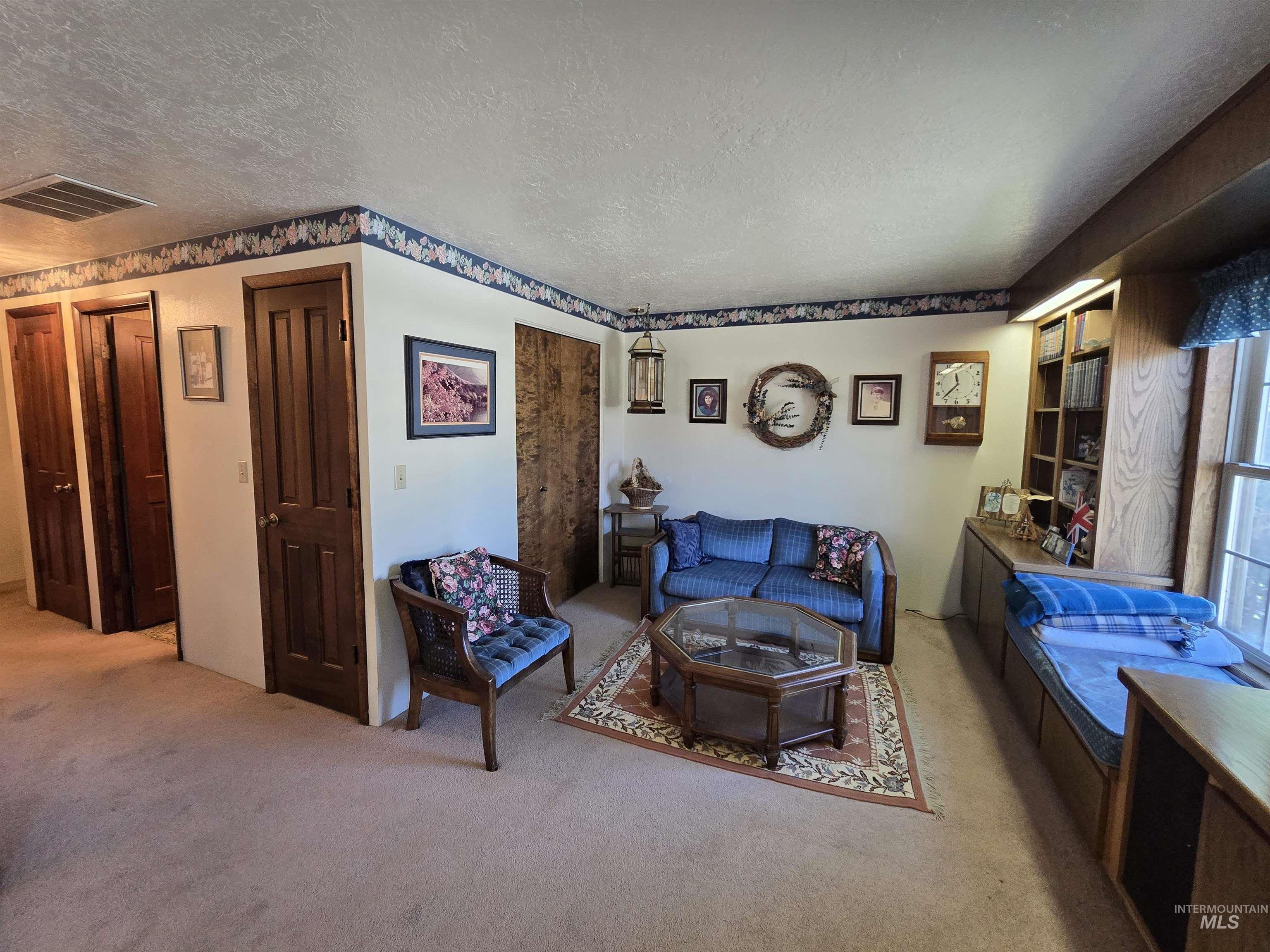 280 Meadows Lane, Twin Falls, Idaho 83301, 3 Bedrooms, 3.5 Bathrooms, Residential For Sale, Price $399,900,MLS 99000890