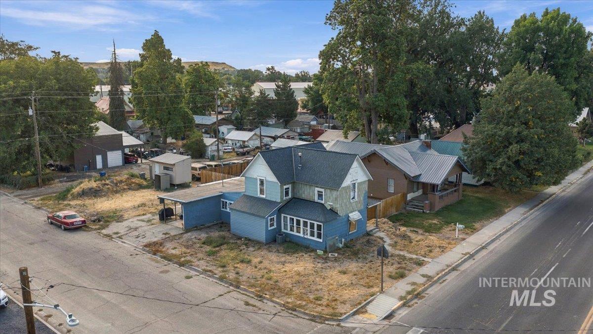 442 N 6th St, Payette, Idaho 83661, 4 Bedrooms, 1 Bathroom, Residential For Sale, Price $210,000, 99000894