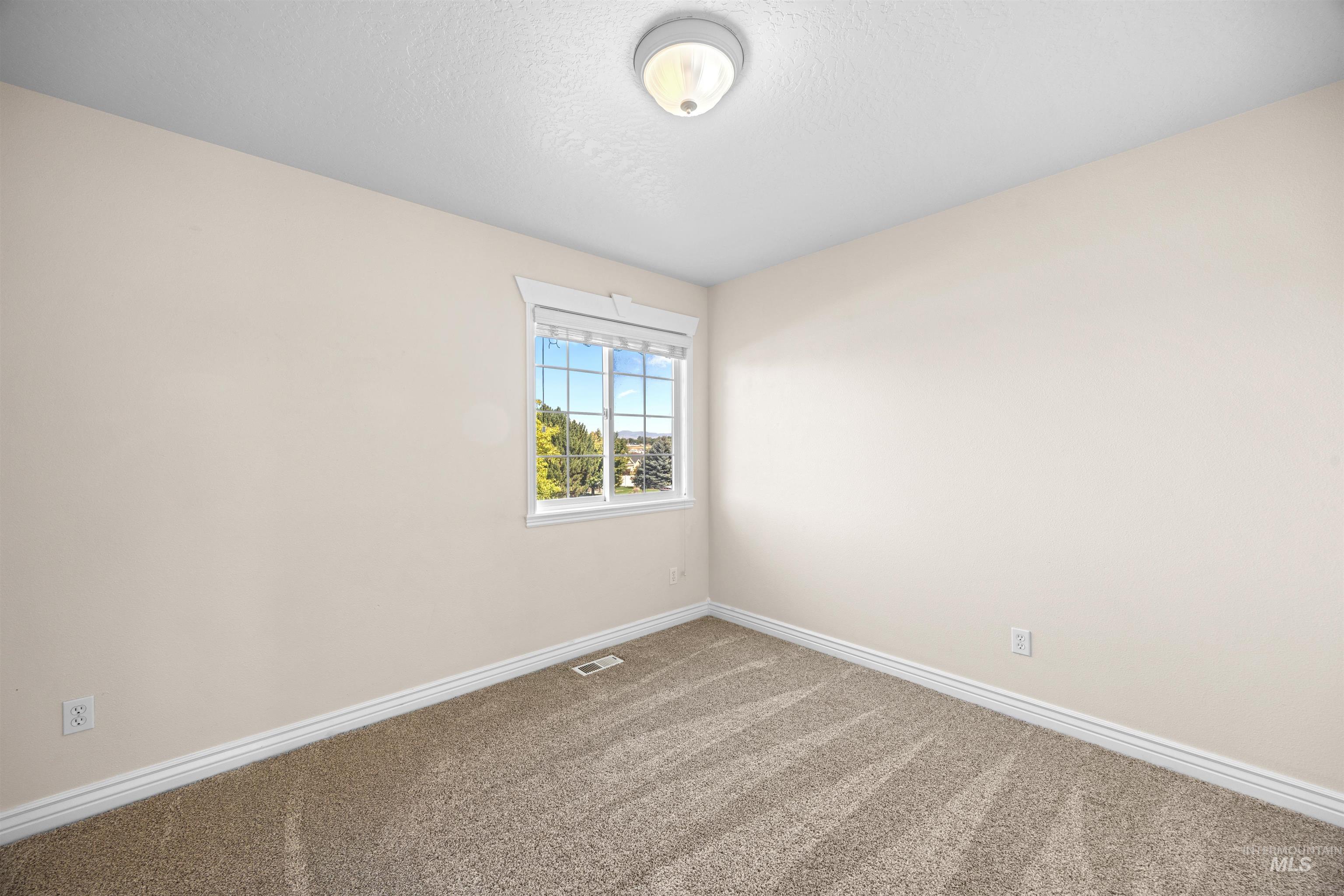 3711 E Sage Ct, Nampa, Idaho 83687, 4 Bedrooms, 3 Bathrooms, Residential For Sale, Price $550,000,MLS 99000895