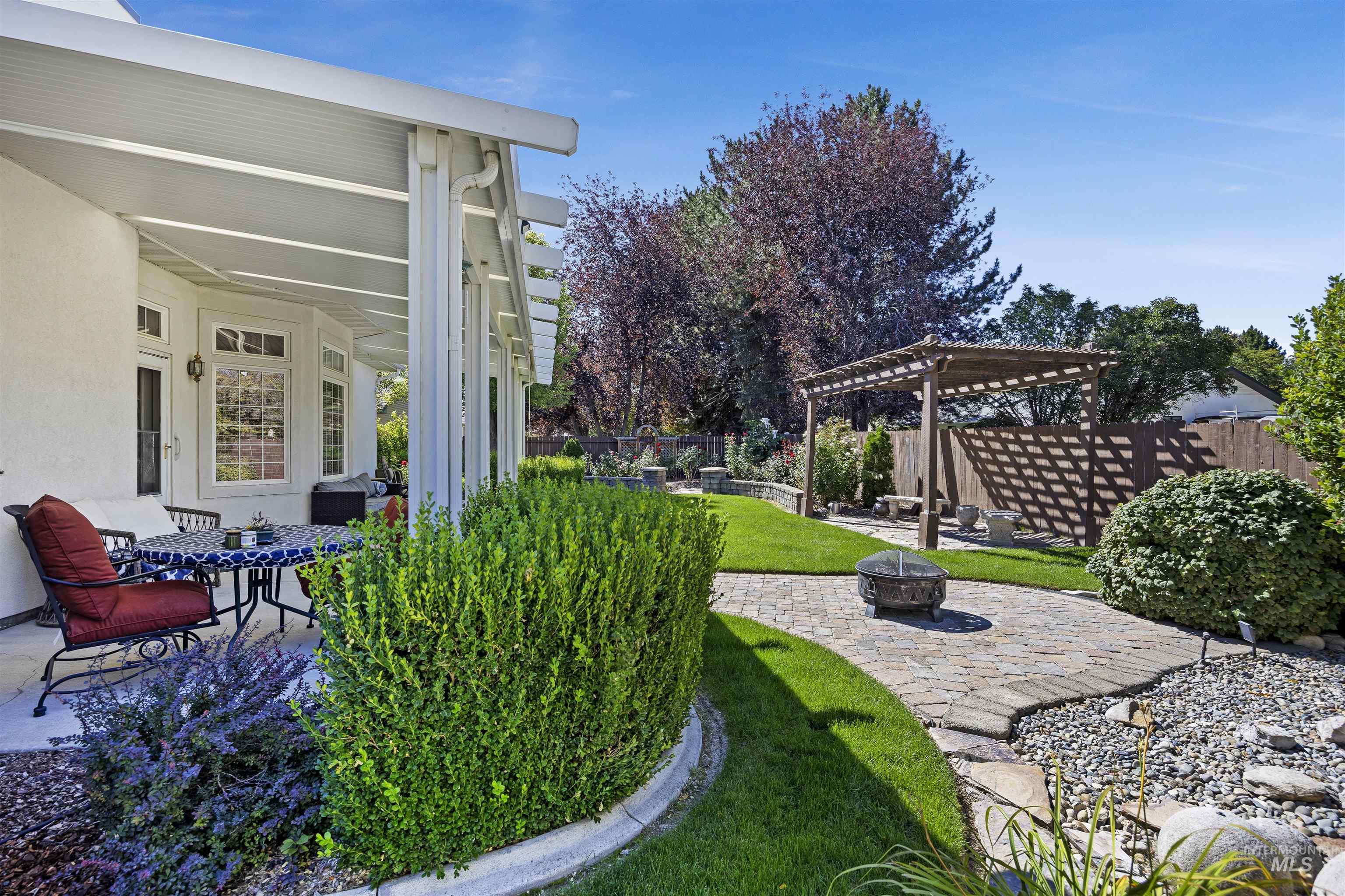 575 Woodland Drive, Twin Falls, Idaho 83301, 3 Bedrooms, 2 Bathrooms, Residential For Sale, Price $535,000,MLS 99000896