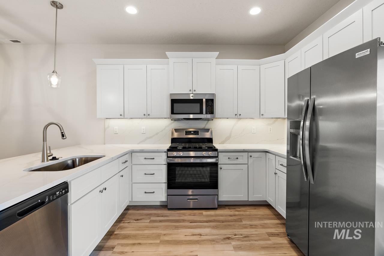 2437 & 2443 S Kindful Lane, Boise, Idaho 83705, 3 Bedrooms, 2.5 Bathrooms, Residential Income For Sale, Price $849,900,MLS 99000902