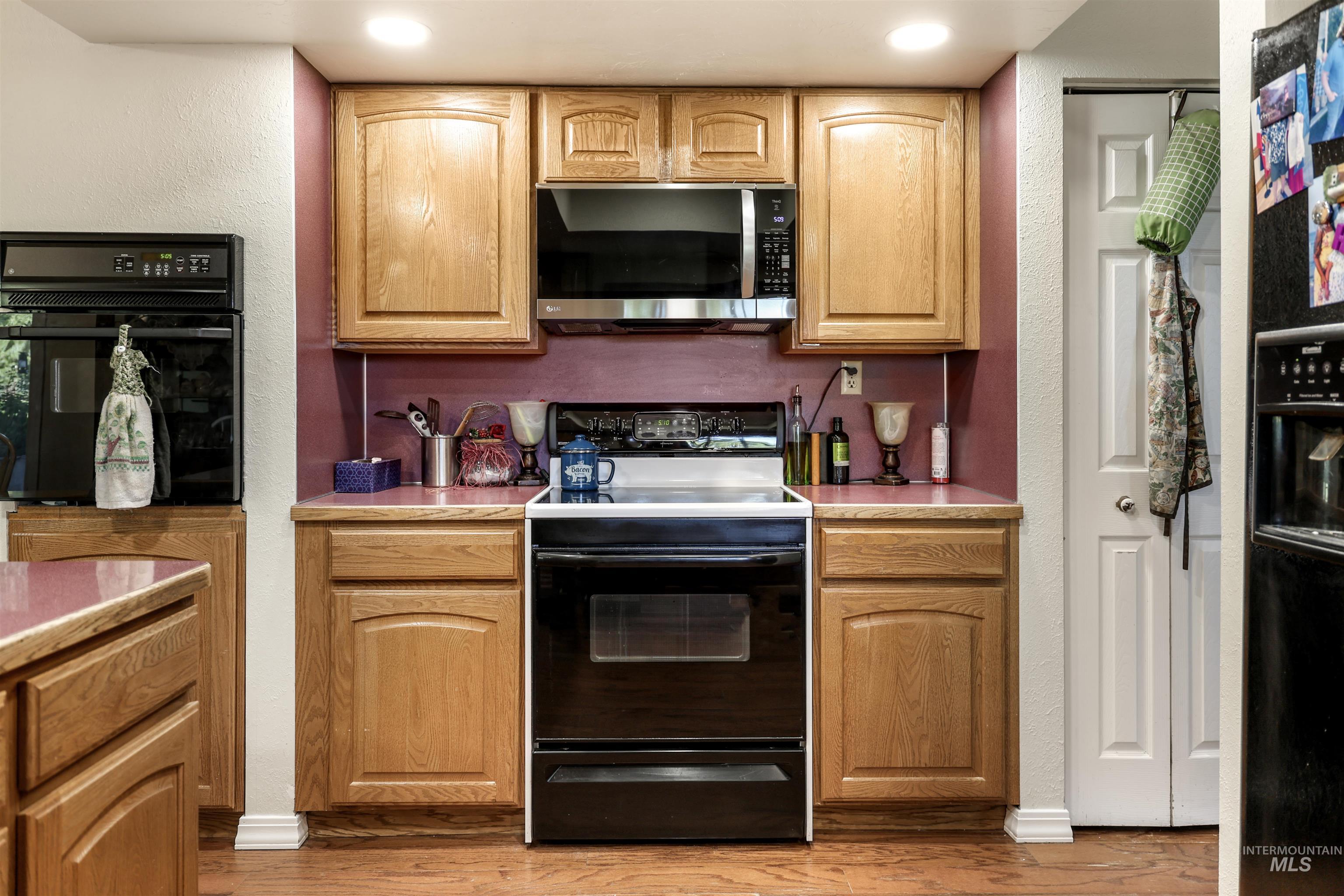 374 E 400 S, Jerome, Idaho 83338, 3 Bedrooms, 3 Bathrooms, Residential For Sale, Price $799,000,MLS 99000903