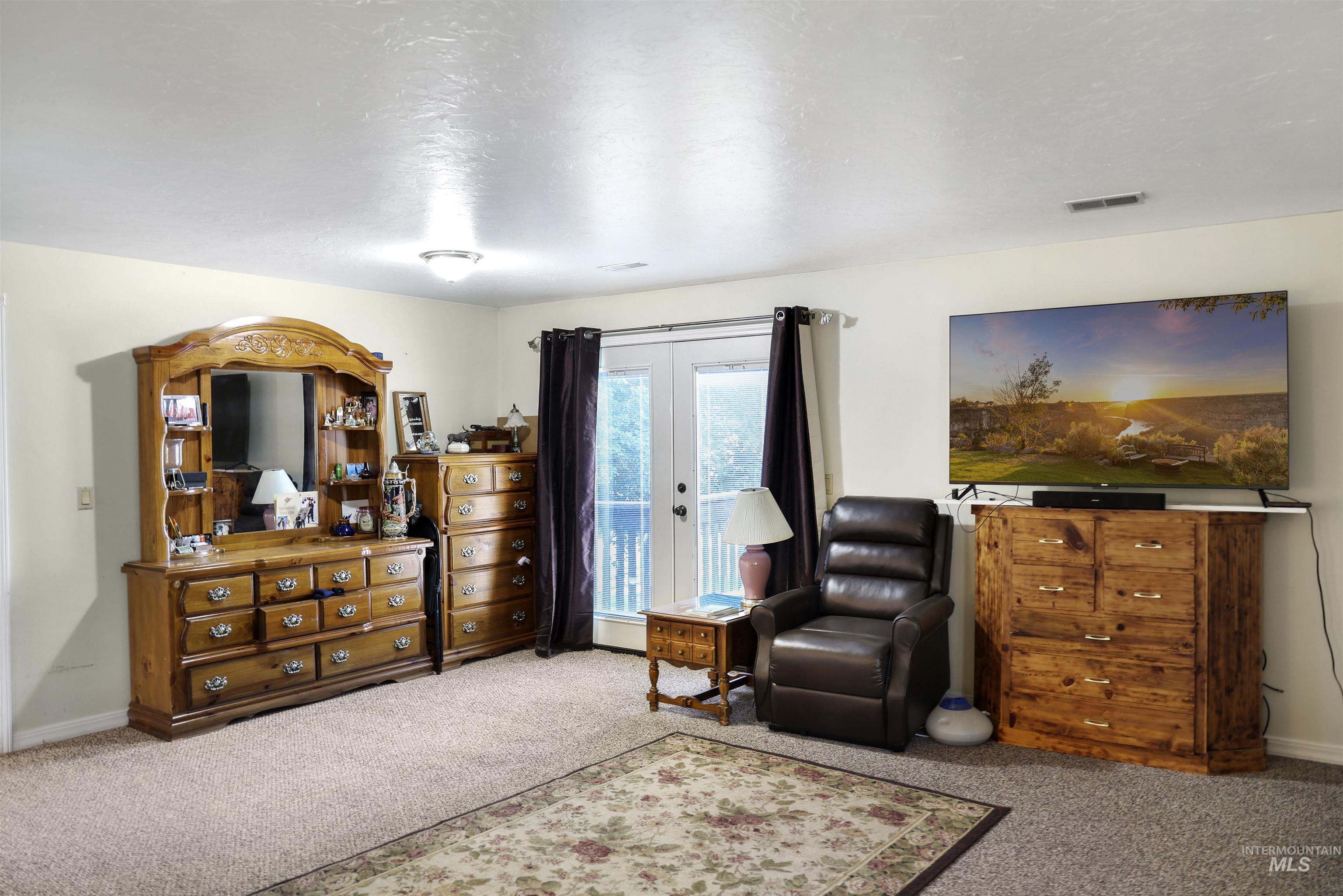 374 E 400 S, Jerome, Idaho 83338, 3 Bedrooms, 3 Bathrooms, Residential For Sale, Price $799,000,MLS 99000903