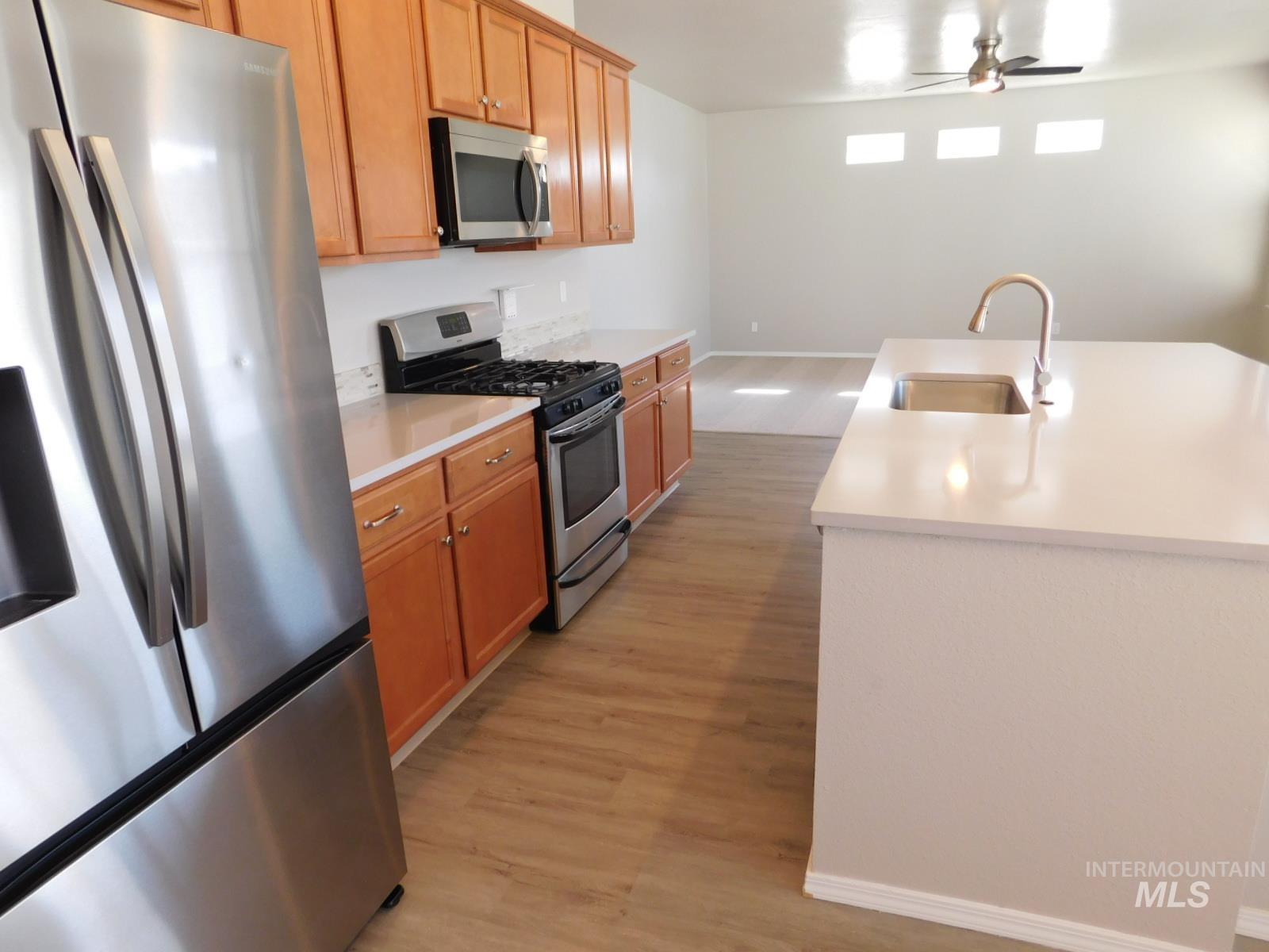 1089 E GRAND HAVEN ST, Nampa, Idaho 83686, 4 Bedrooms, 3.5 Bathrooms, Residential For Sale, Price $589,900,MLS 99000905